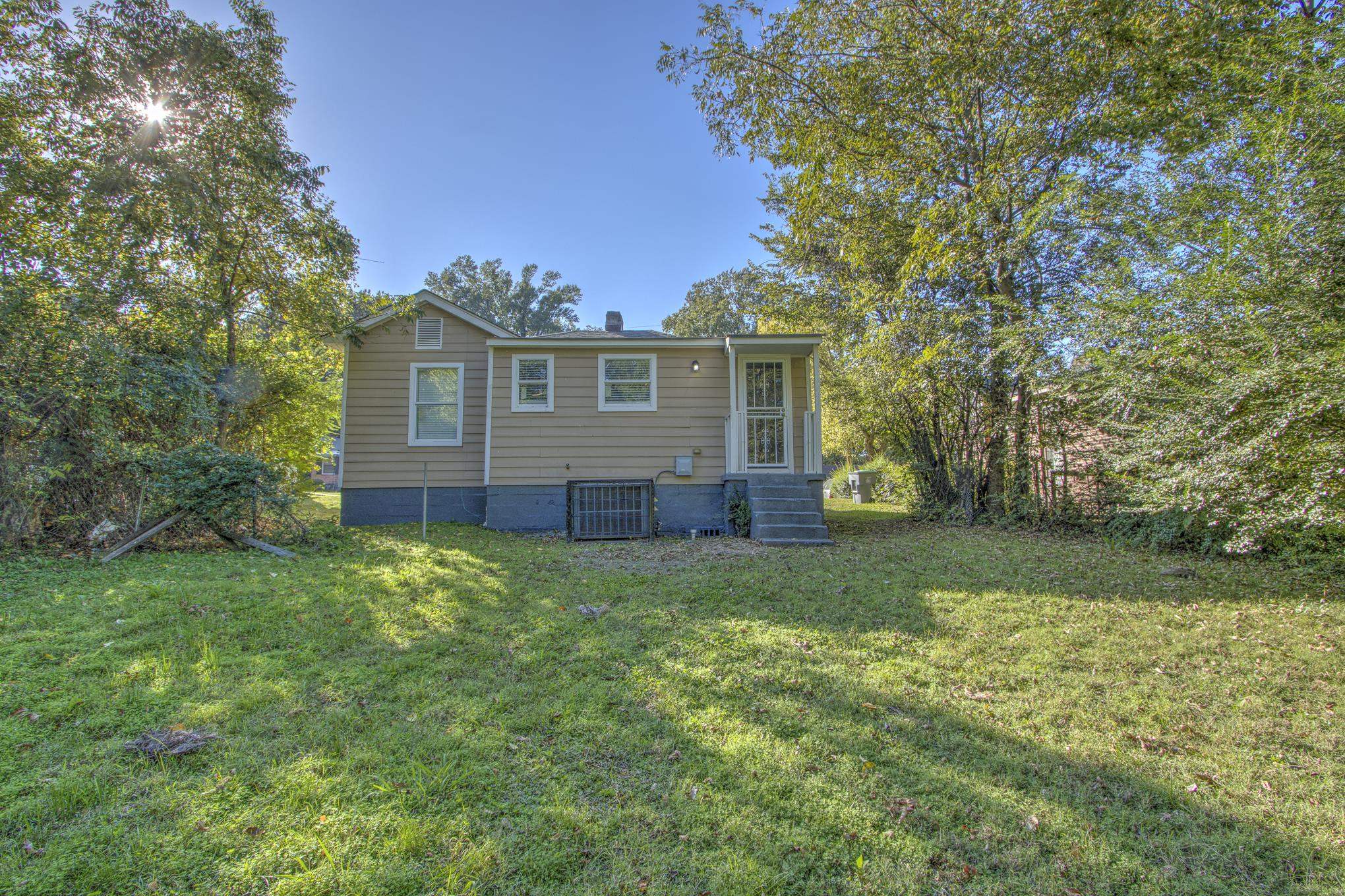 308 HARRELL ST