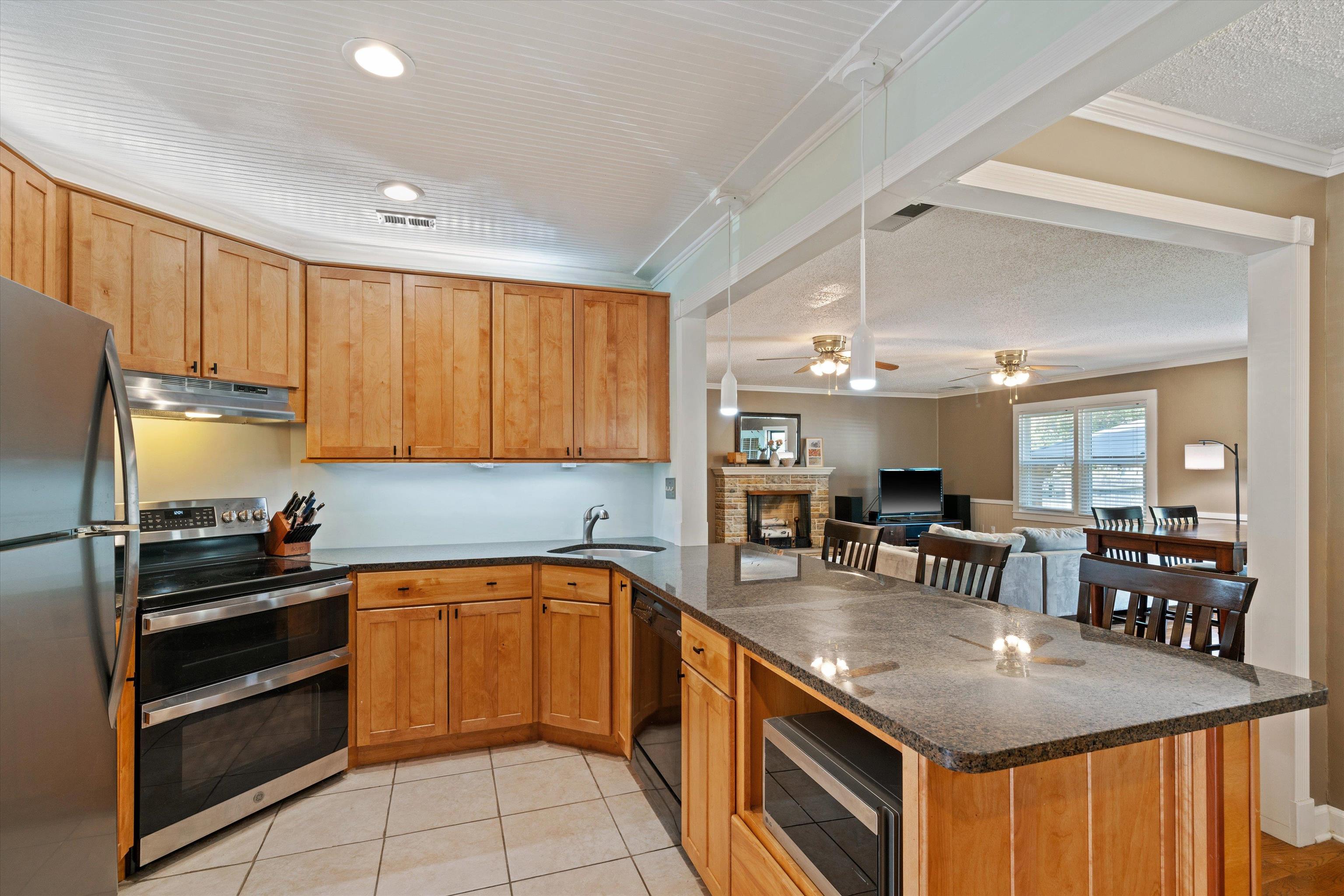 4956 KIMBALL AVE