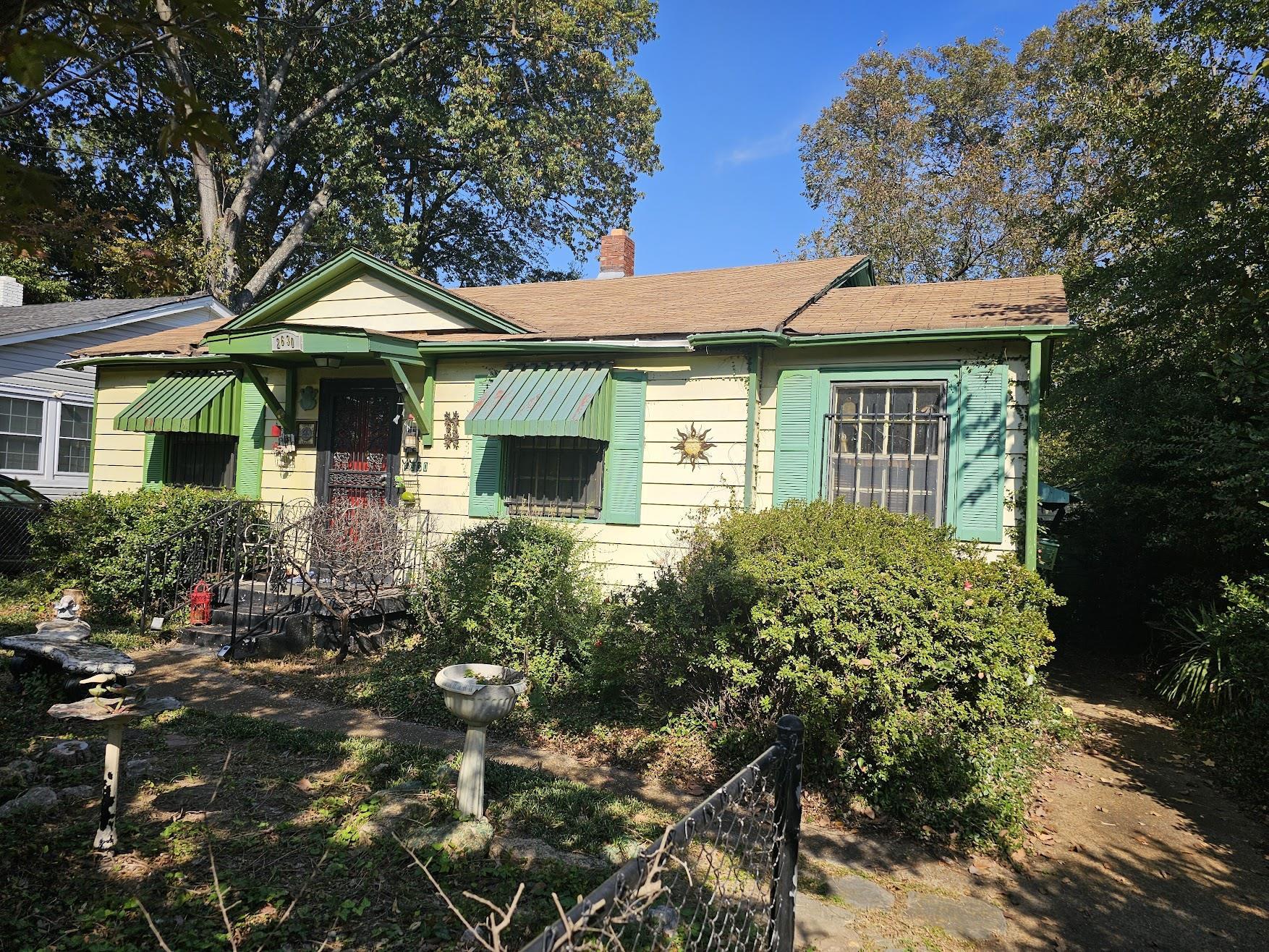 2630 DUNN AVE