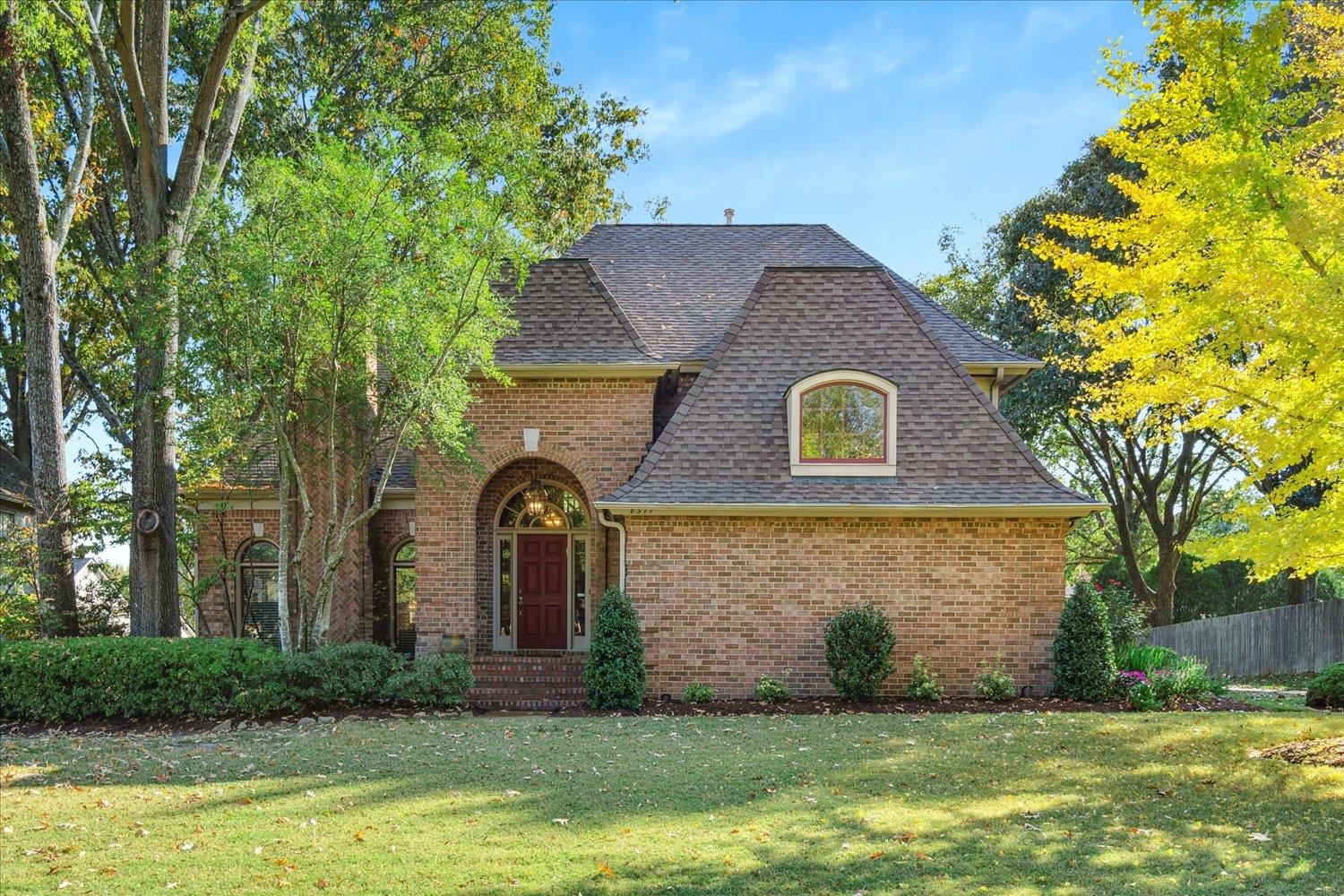 8377 WILLOW OAK RD