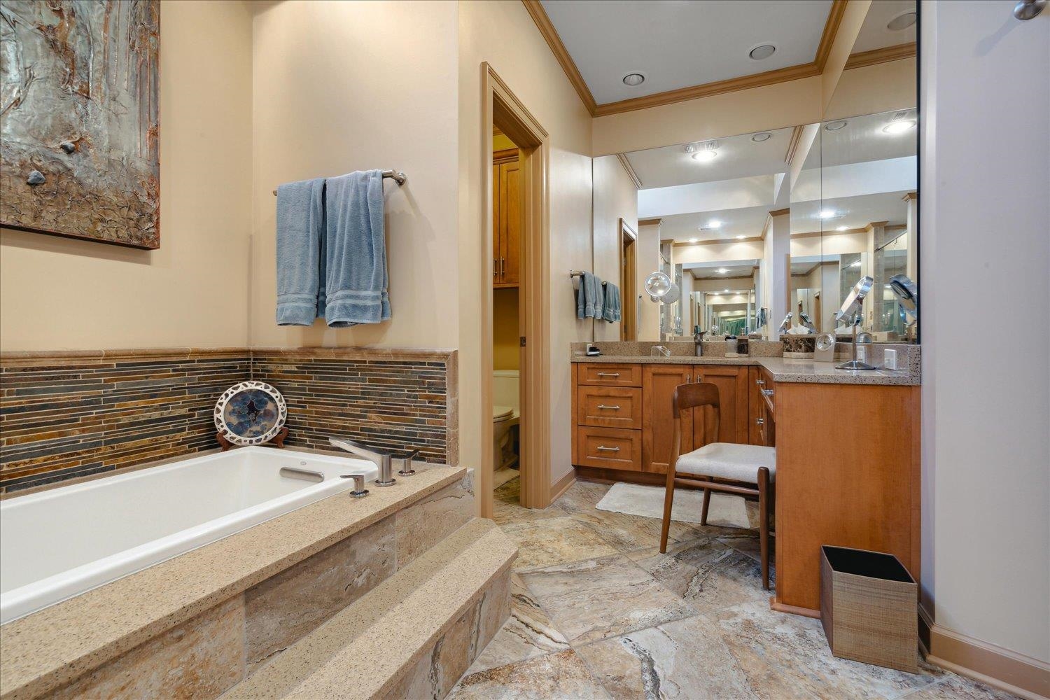 8377 WILLOW OAK RD