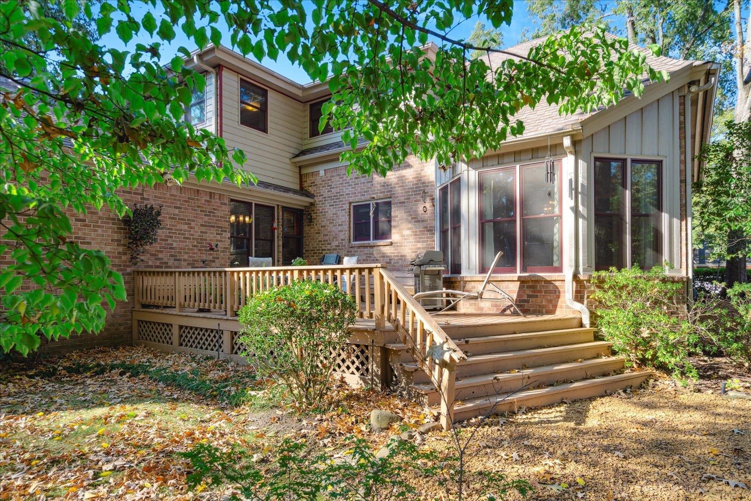 8377 WILLOW OAK RD