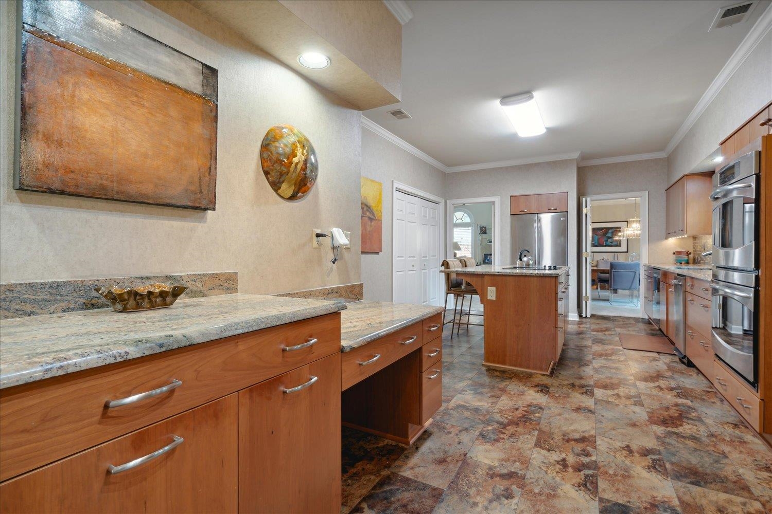 8377 WILLOW OAK RD