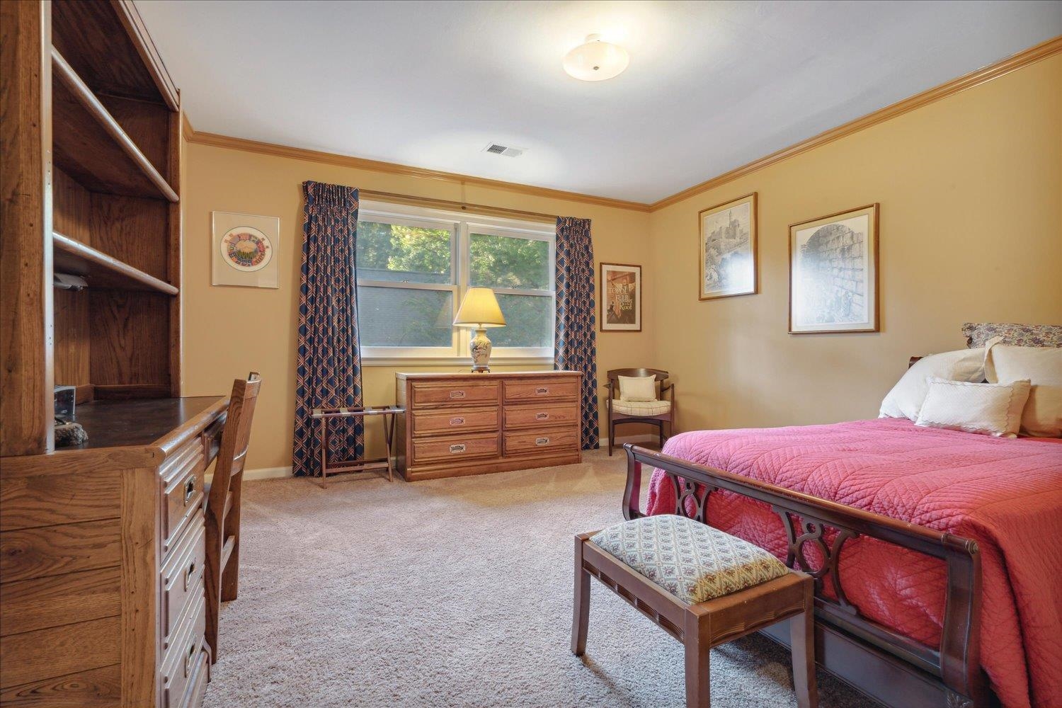 8377 WILLOW OAK RD