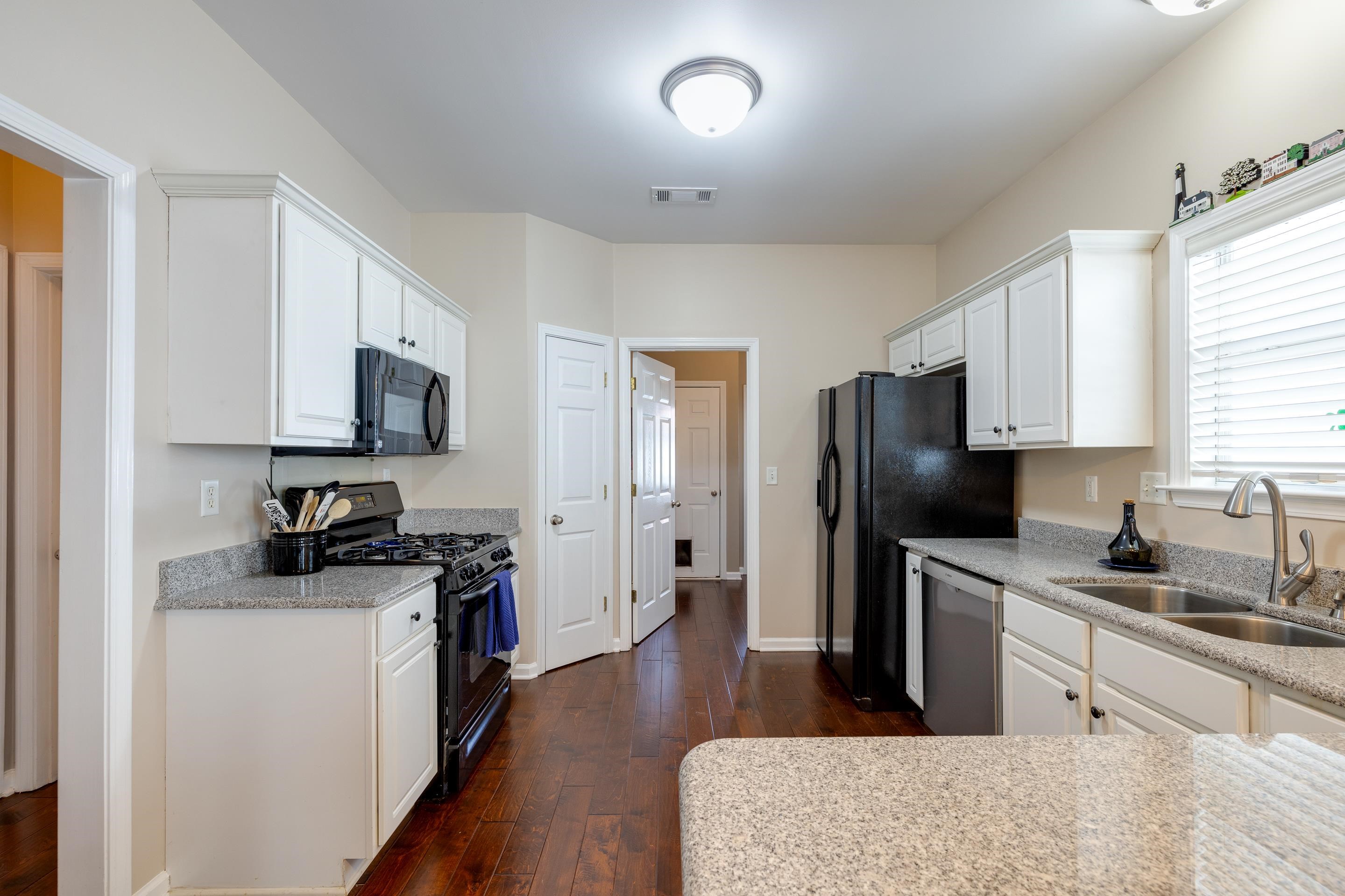 1359 ISLAND RIDGE DR