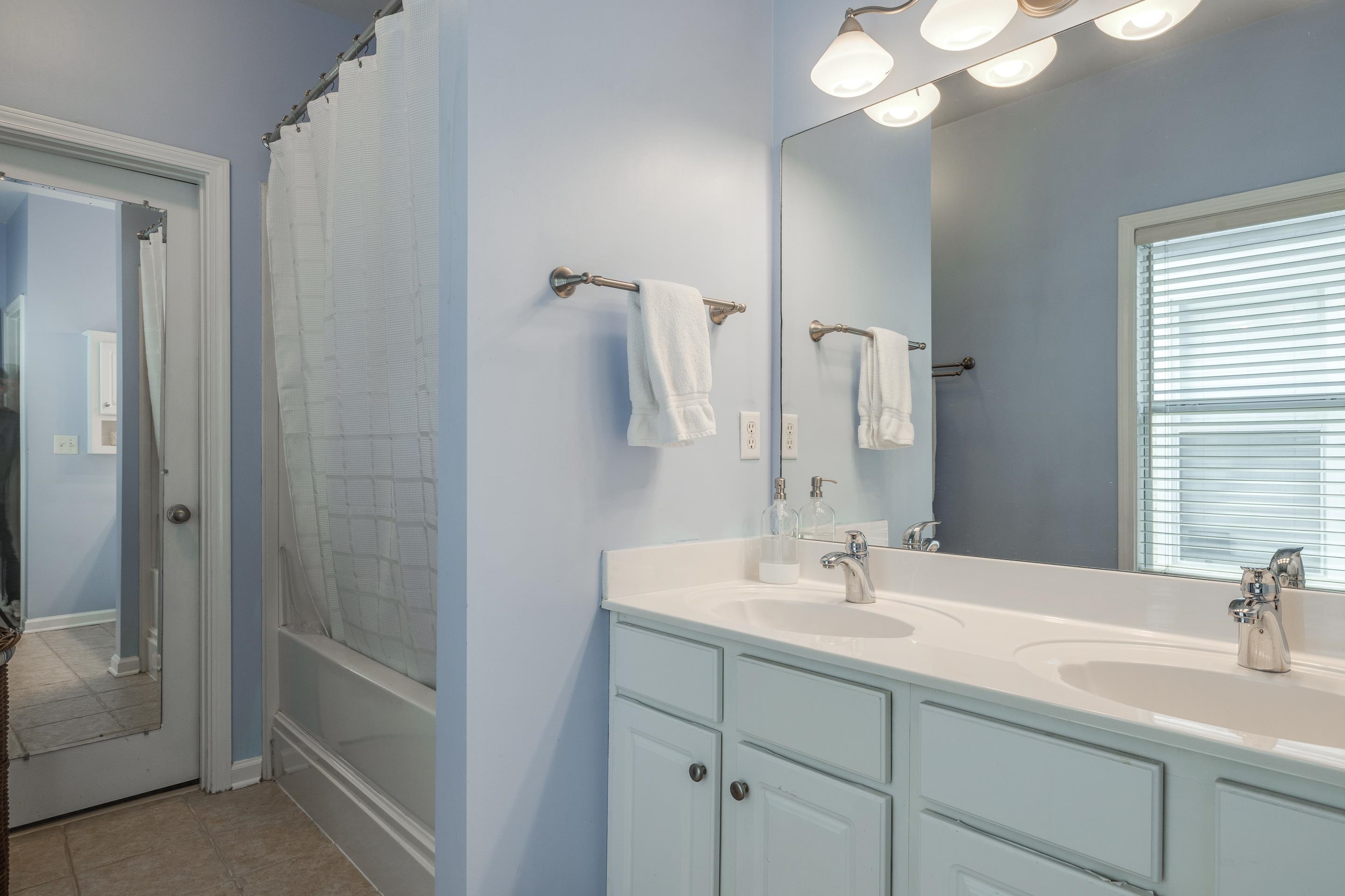 1359 ISLAND RIDGE DR