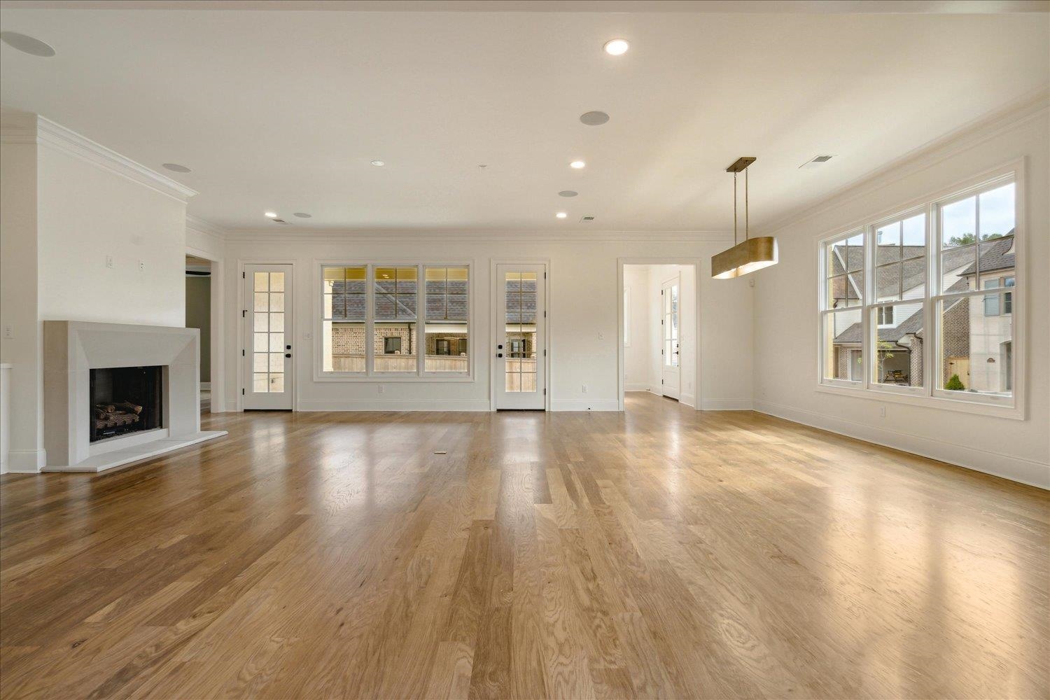 5012 HENRY HEIGHTS DR