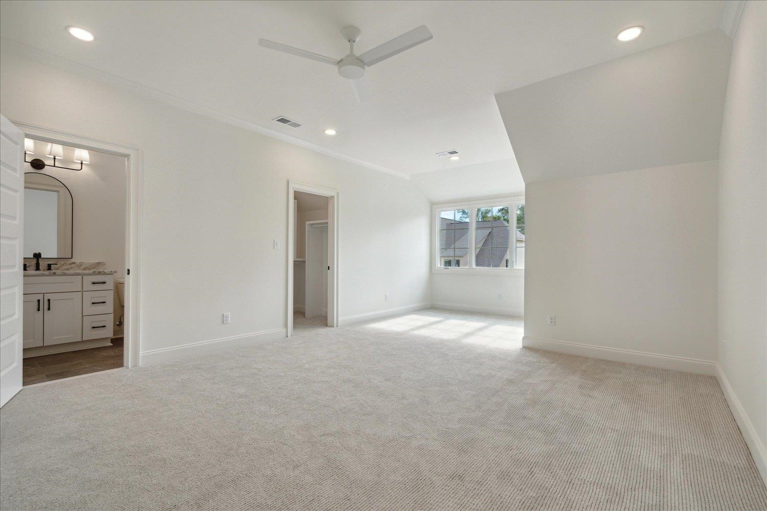 5012 HENRY HEIGHTS DR