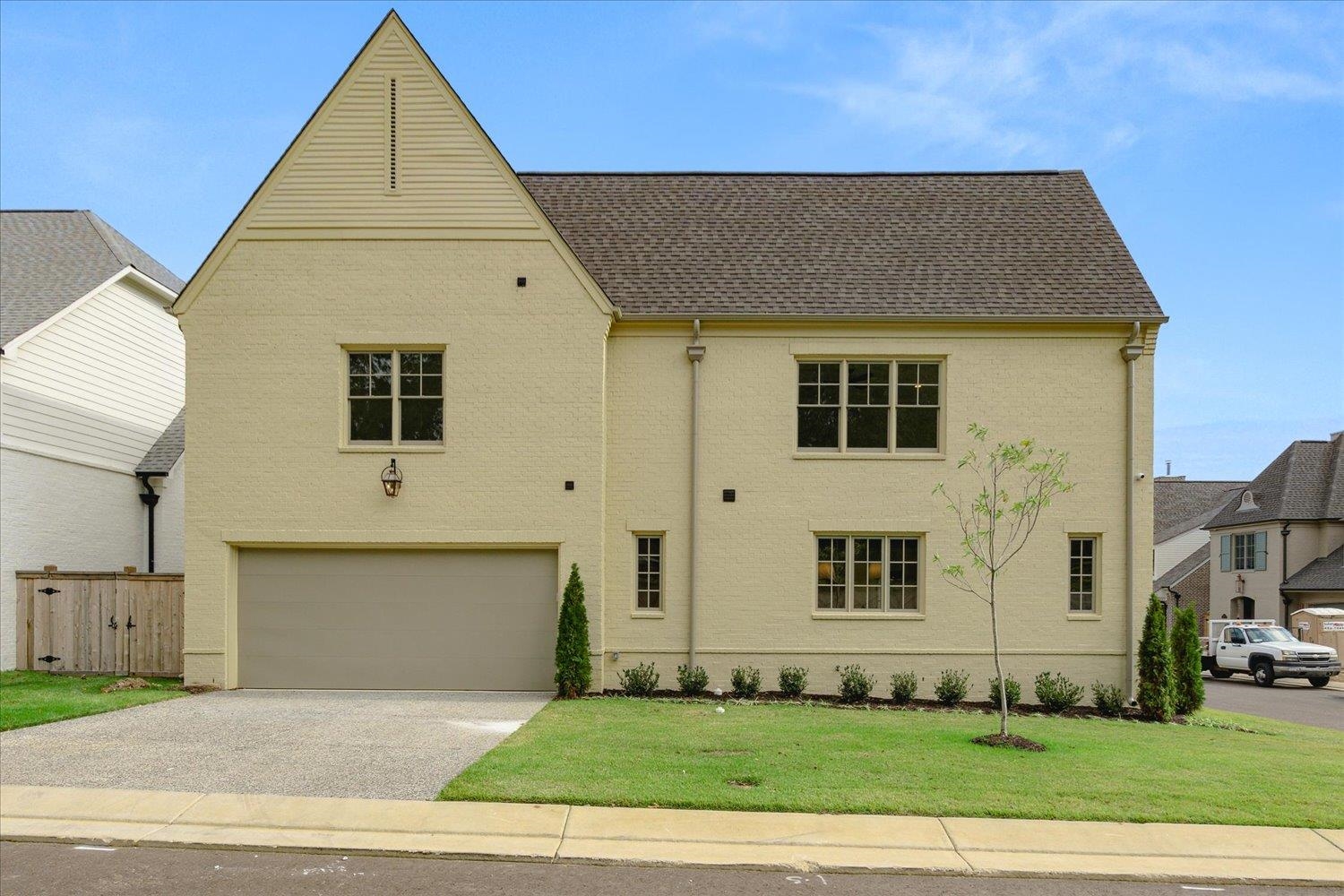 5012 HENRY HEIGHTS DR