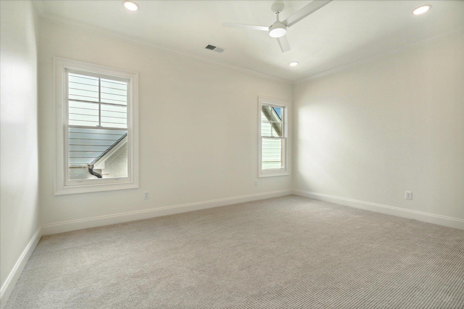 5012 HENRY HEIGHTS DR