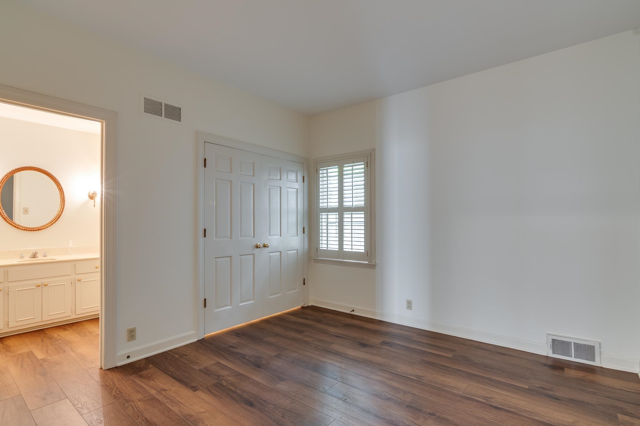 1779 GLENWOOD PL