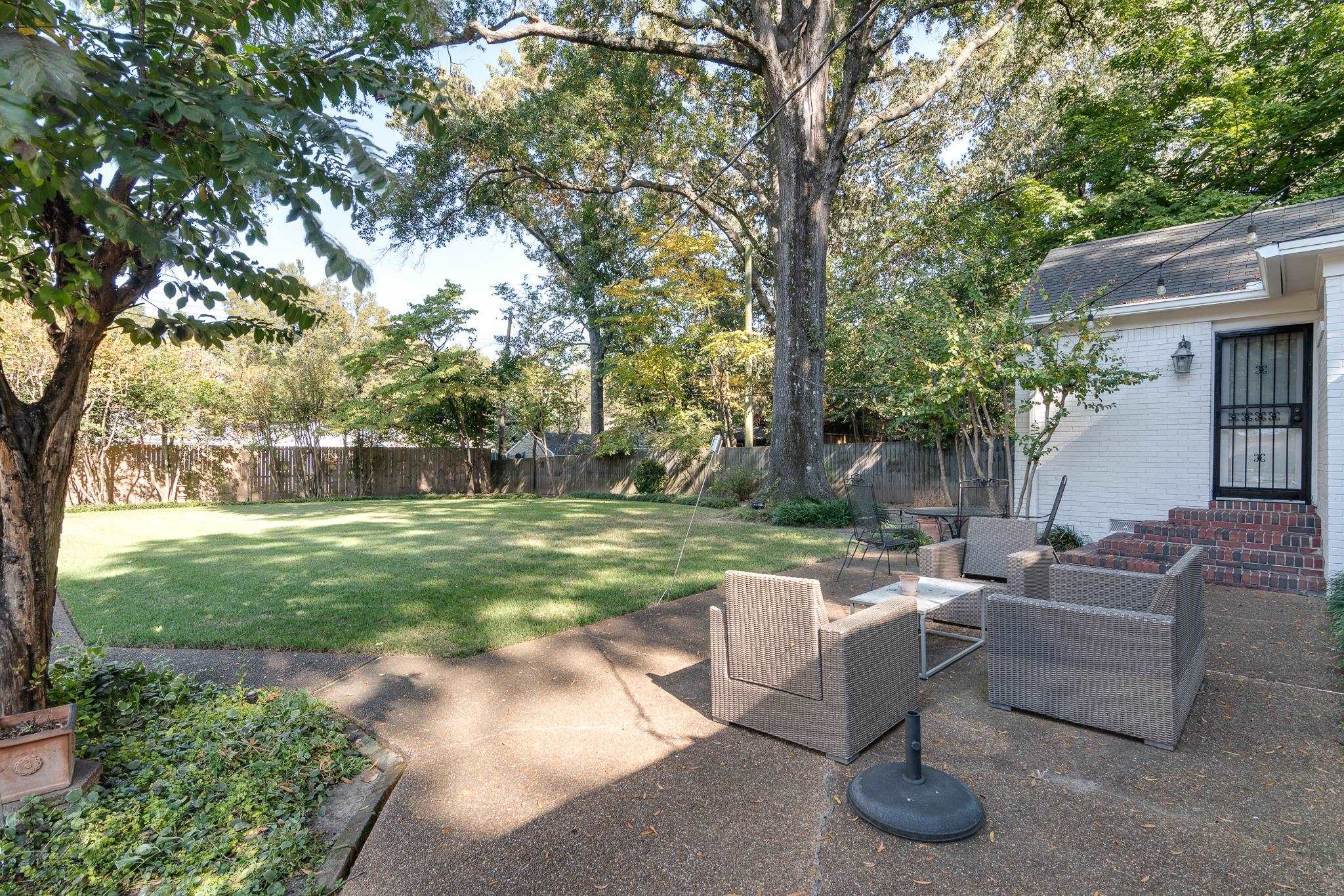 4060 S WALNUT GROVE CIR