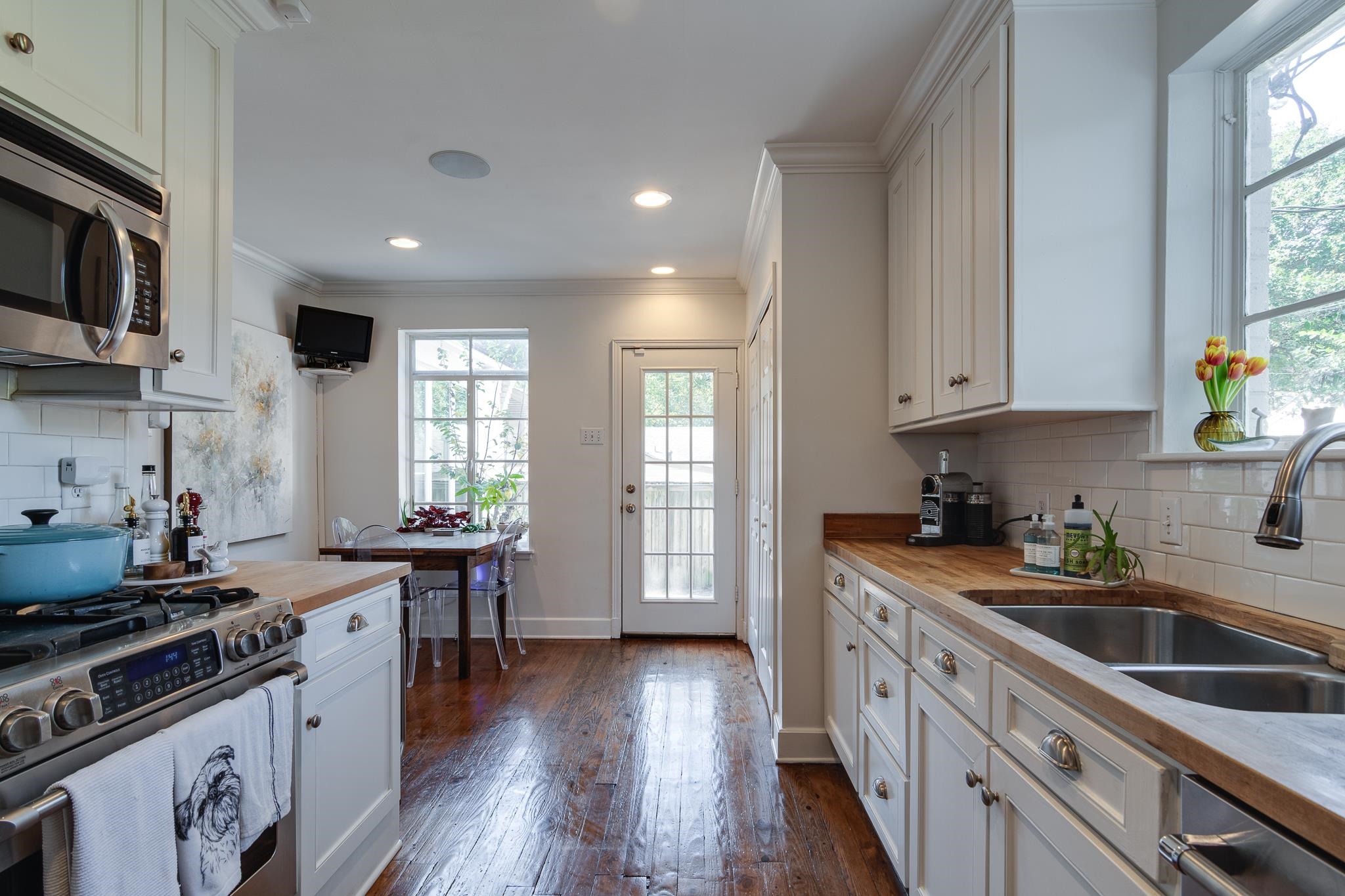 4060 S WALNUT GROVE CIR