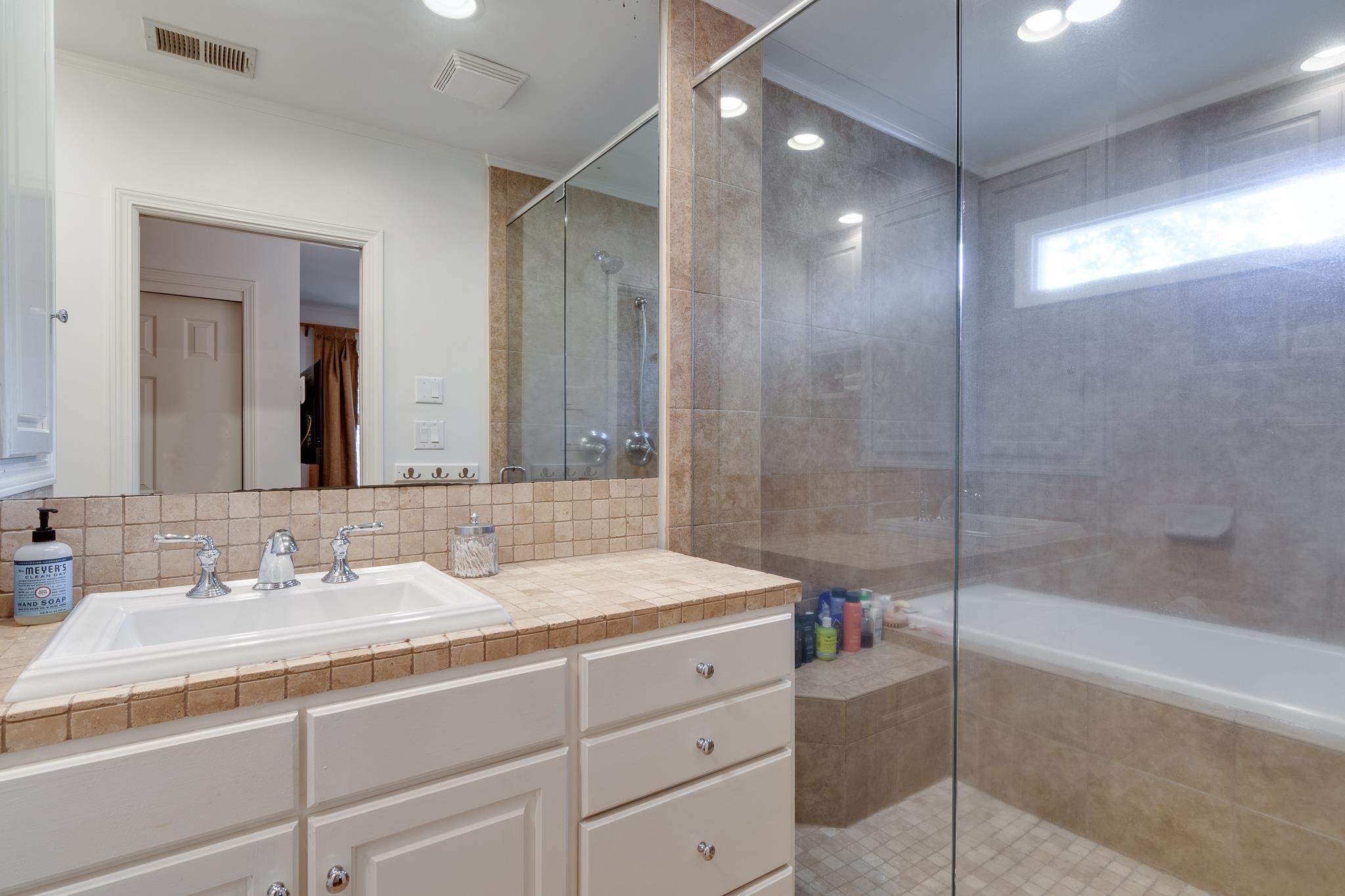 4060 S WALNUT GROVE CIR