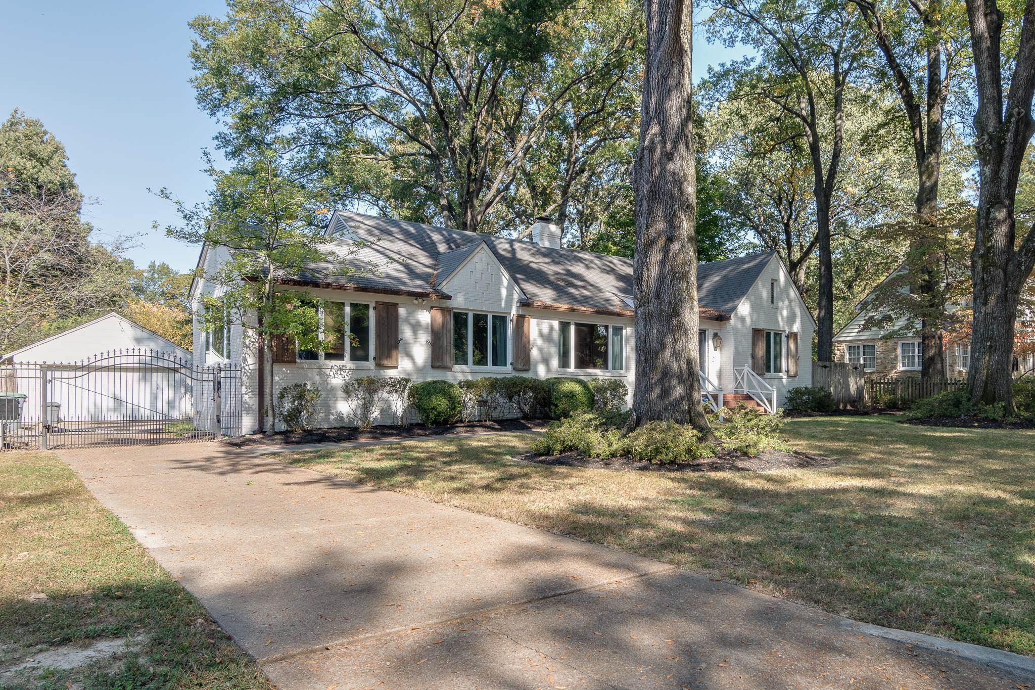 4060 S WALNUT GROVE CIR