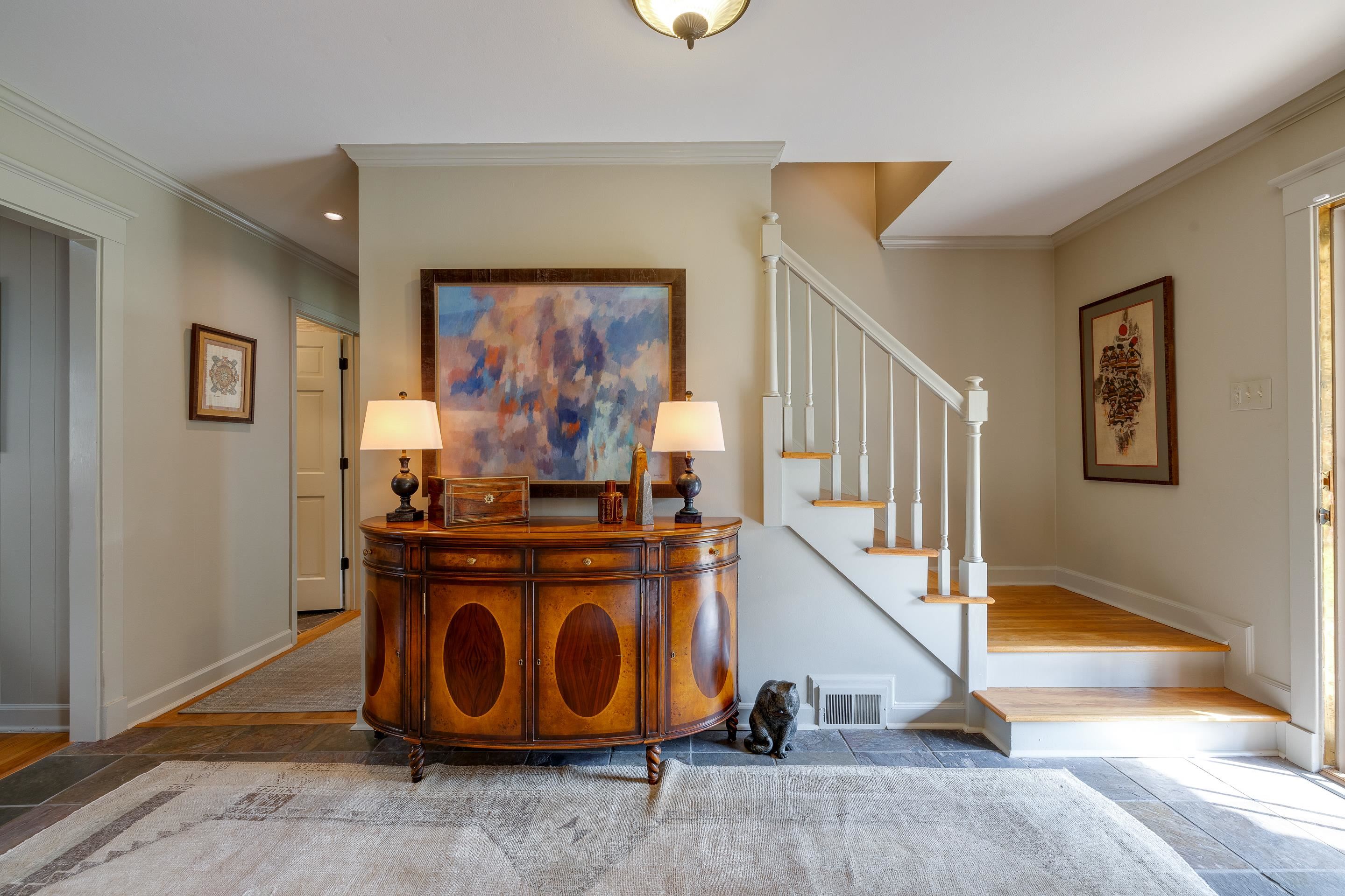 4256 AMBER LN