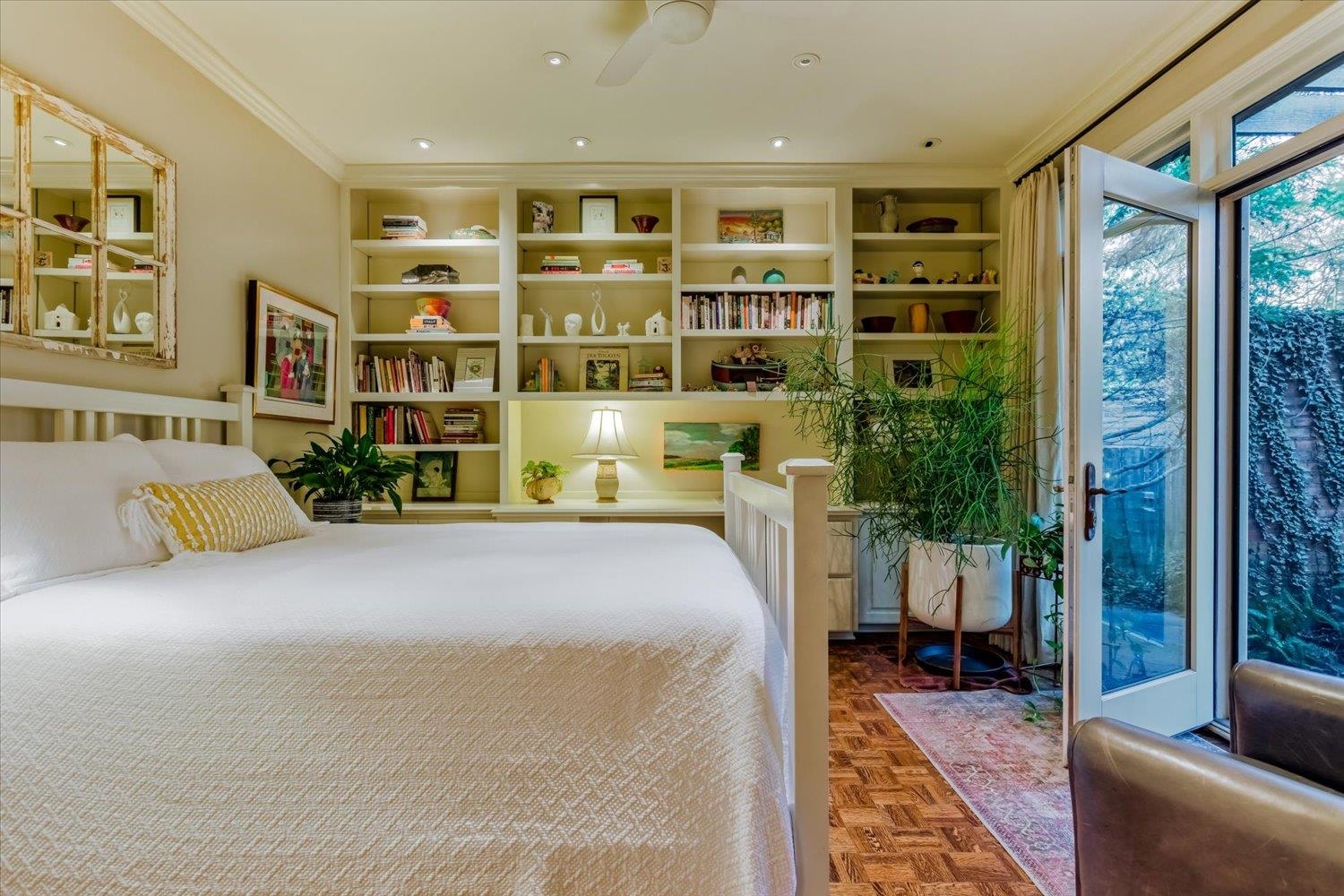 4068 BARONNE WAY Unit: 28