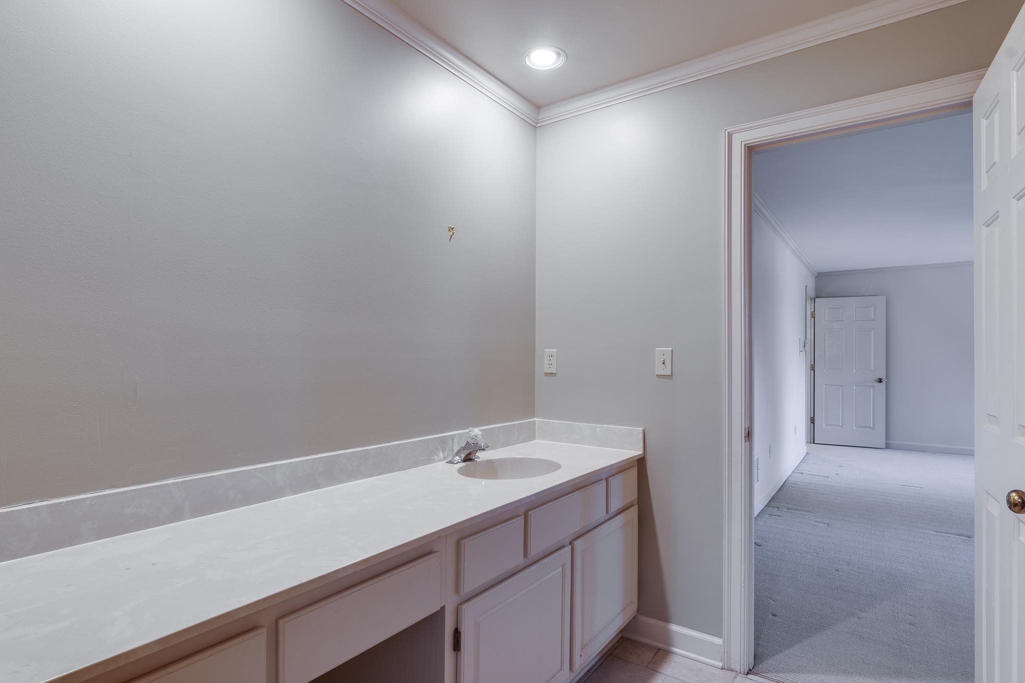 274 BREMINGTON PL