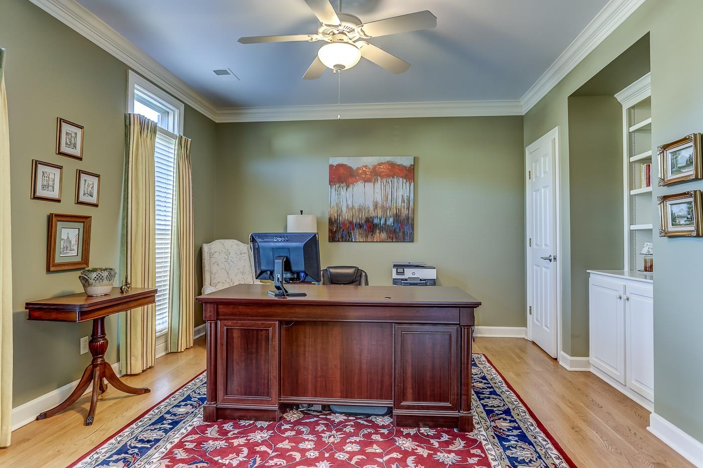 1429 WOLF BEND RD