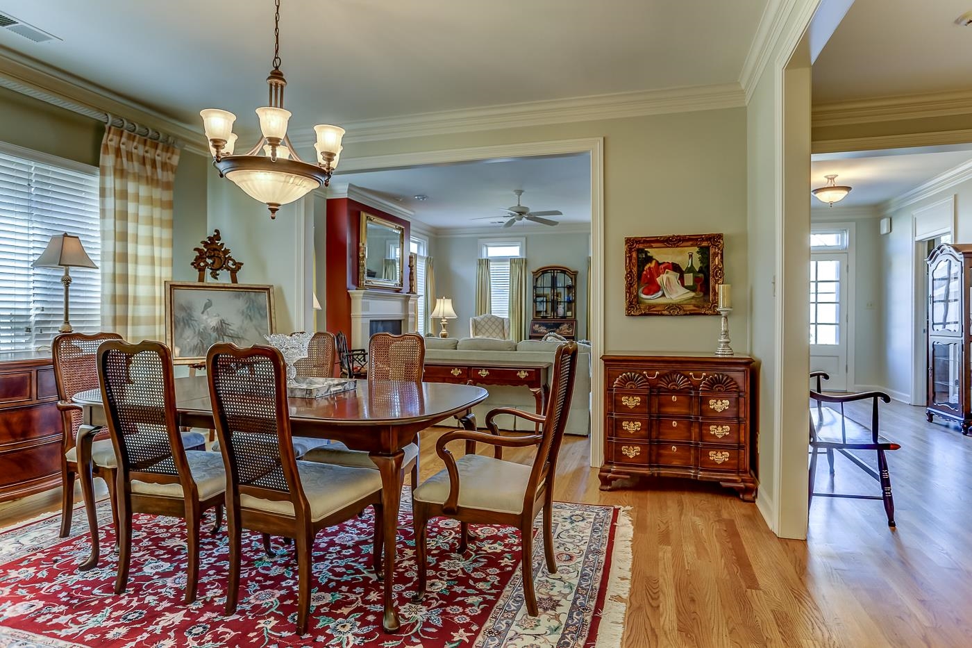 1429 WOLF BEND RD