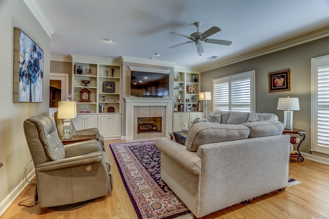 1429 WOLF BEND RD