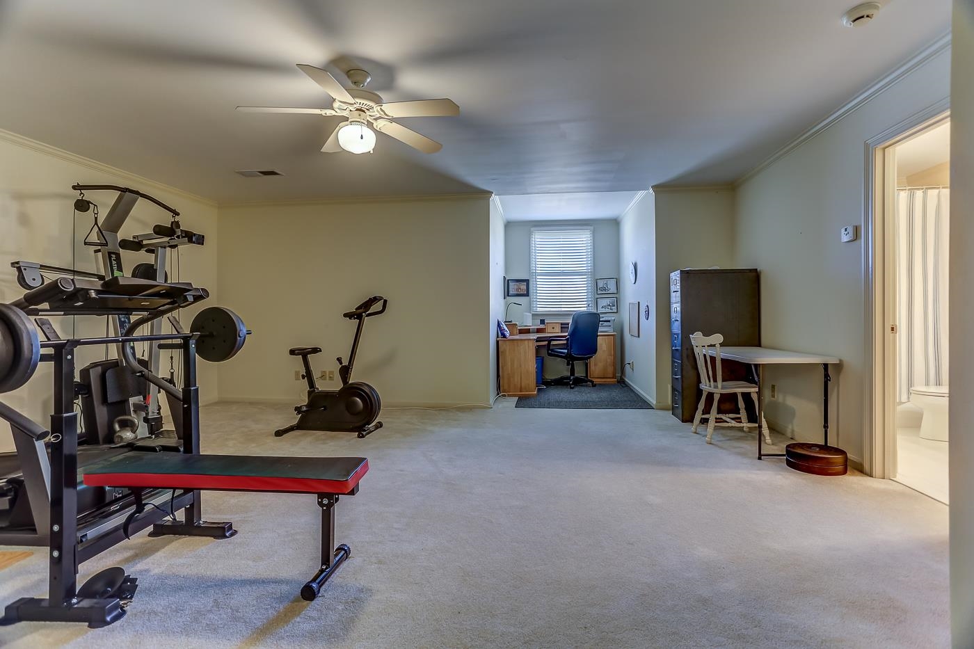 1429 WOLF BEND RD