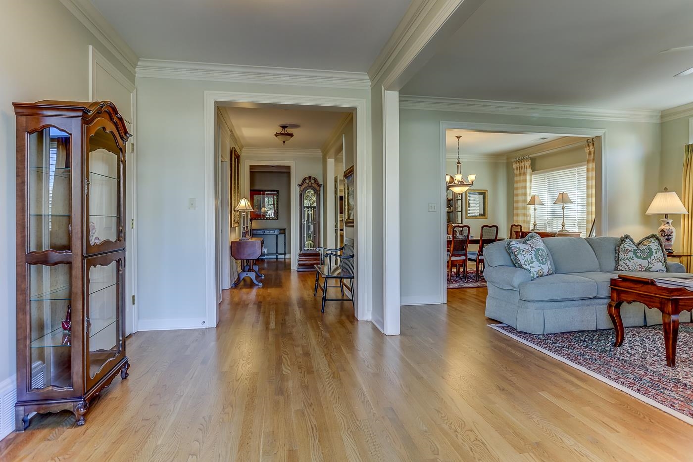 1429 WOLF BEND RD