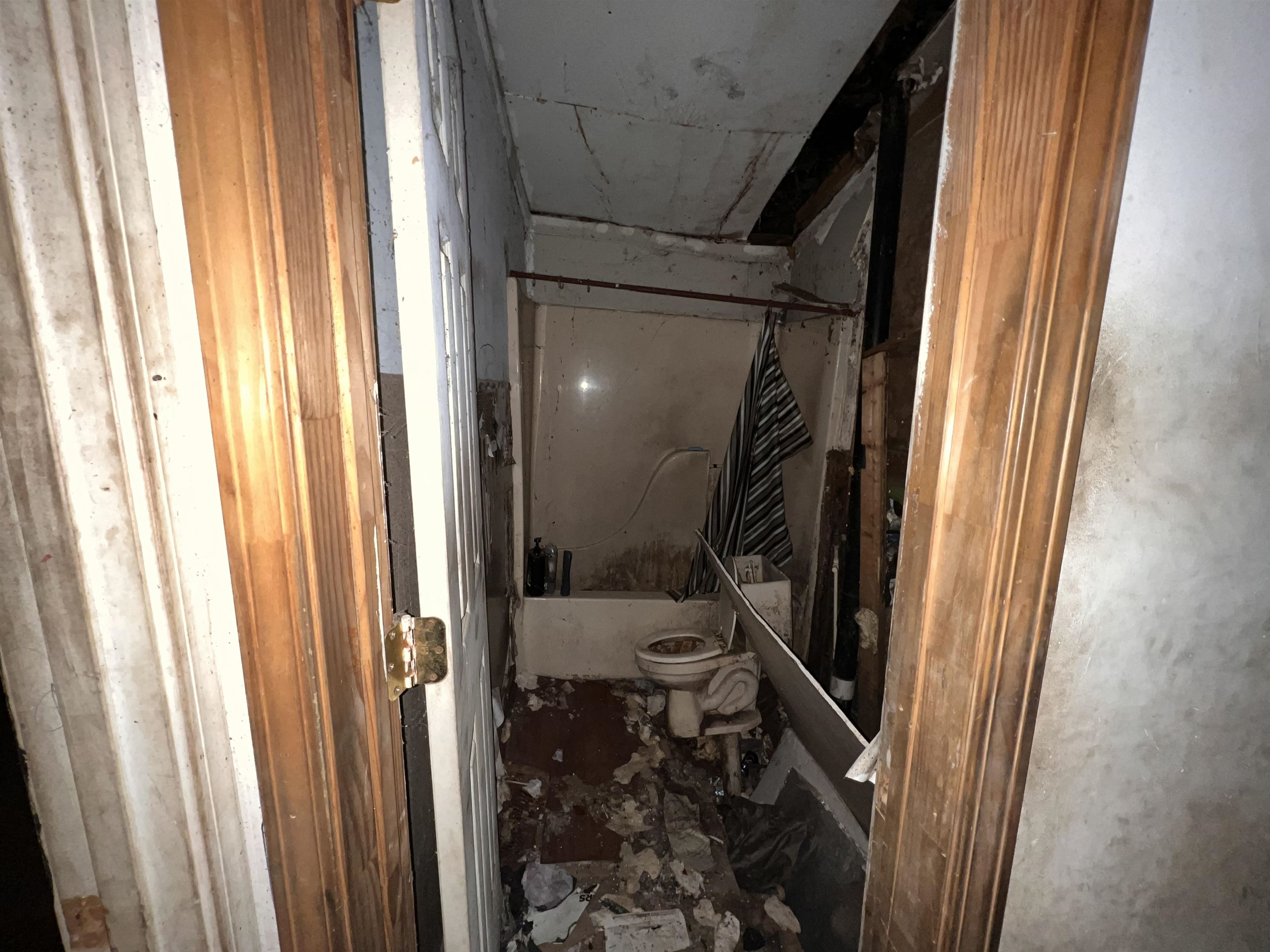 1820 INDIAN CREEK RD