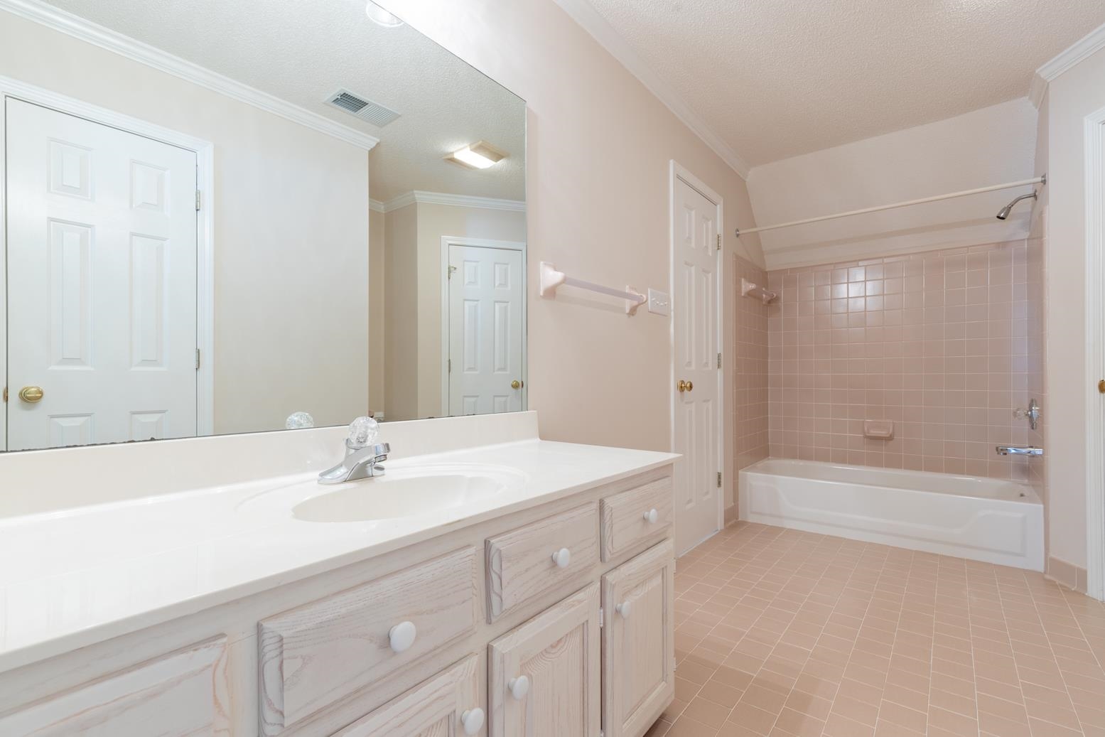 5359 S PAVILION GREEN DR