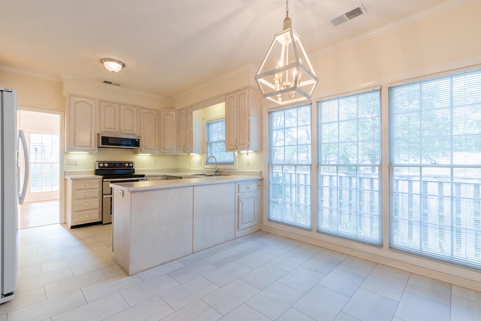 5359 S PAVILION GREEN DR