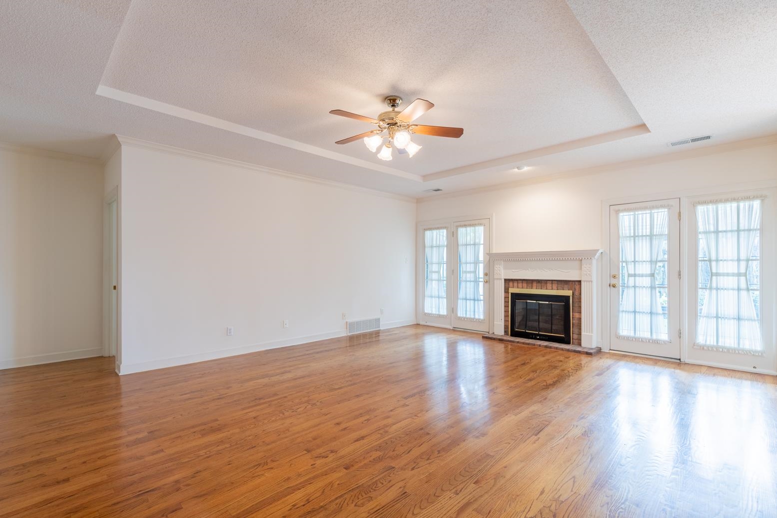 5359 S PAVILION GREEN DR