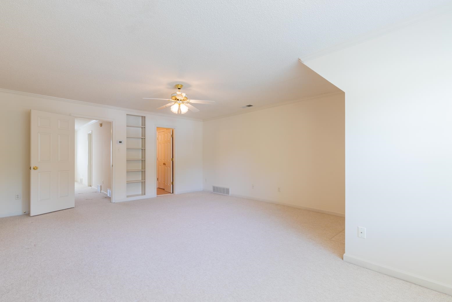 5359 S PAVILION GREEN DR