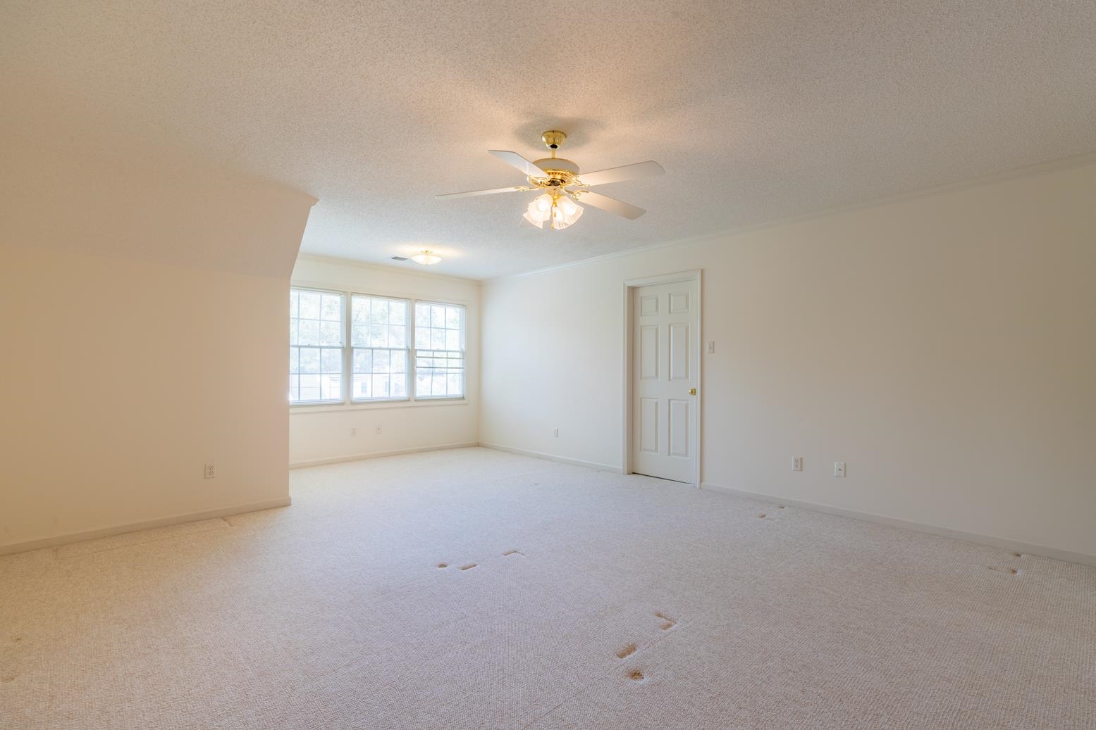 5359 S PAVILION GREEN DR