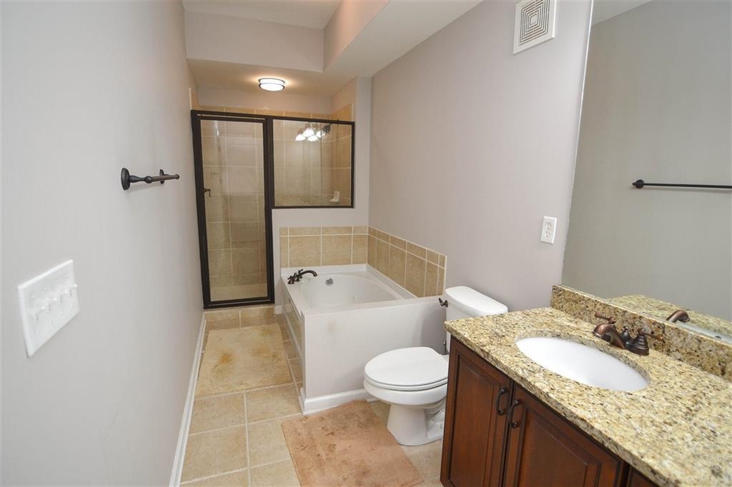 665 TENNESSEE ST Unit: 403