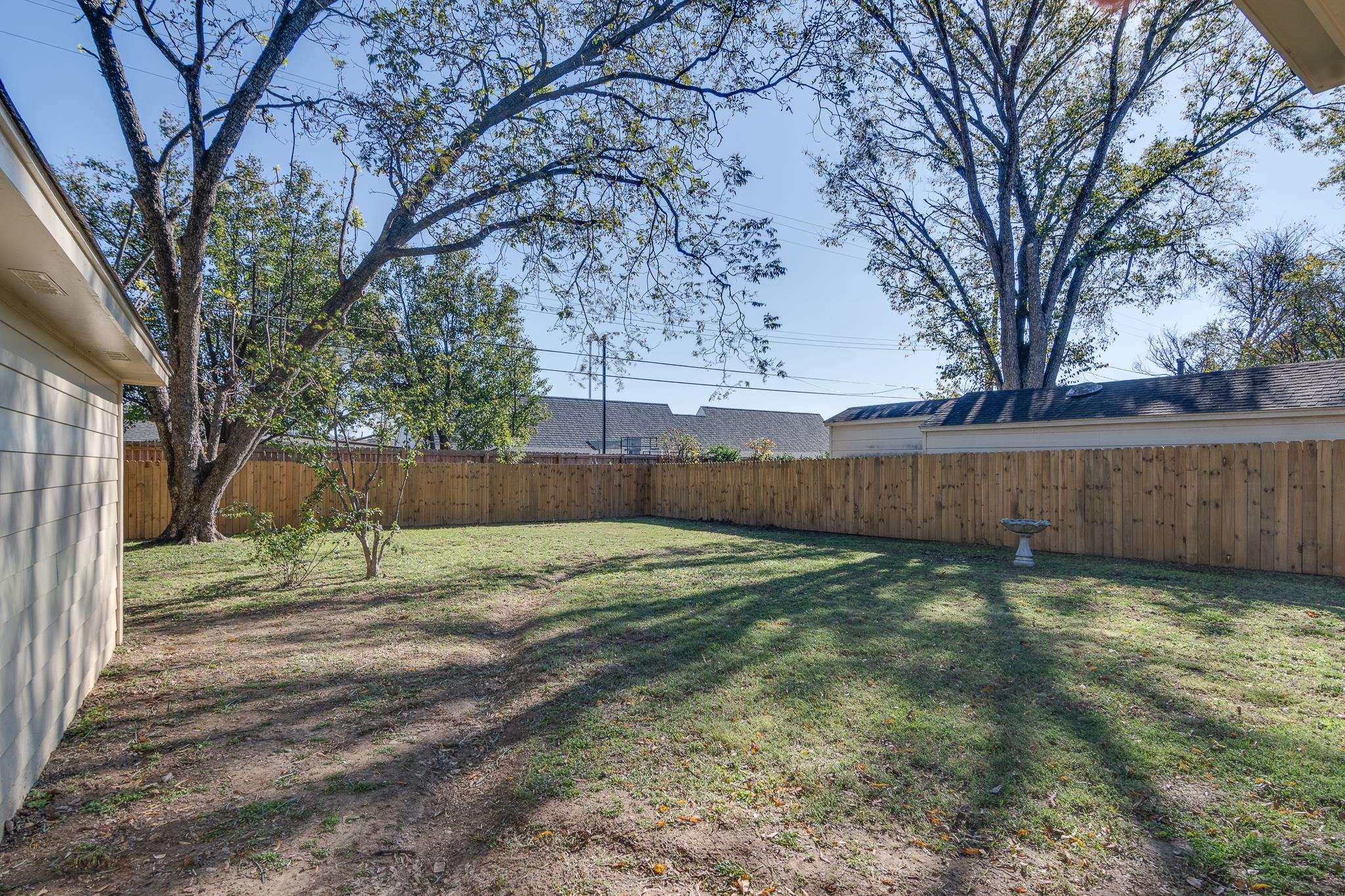 678 MOSS RD