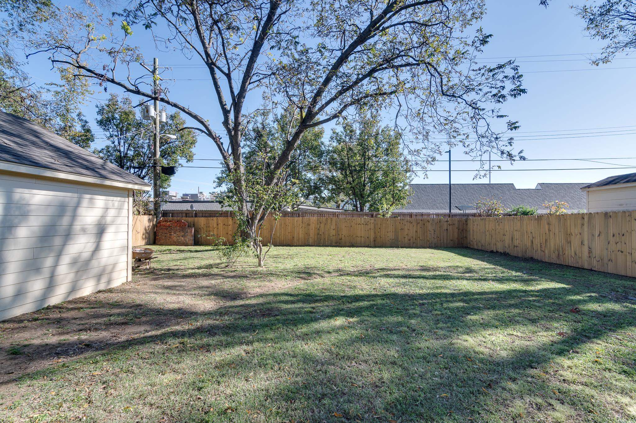 678 MOSS RD