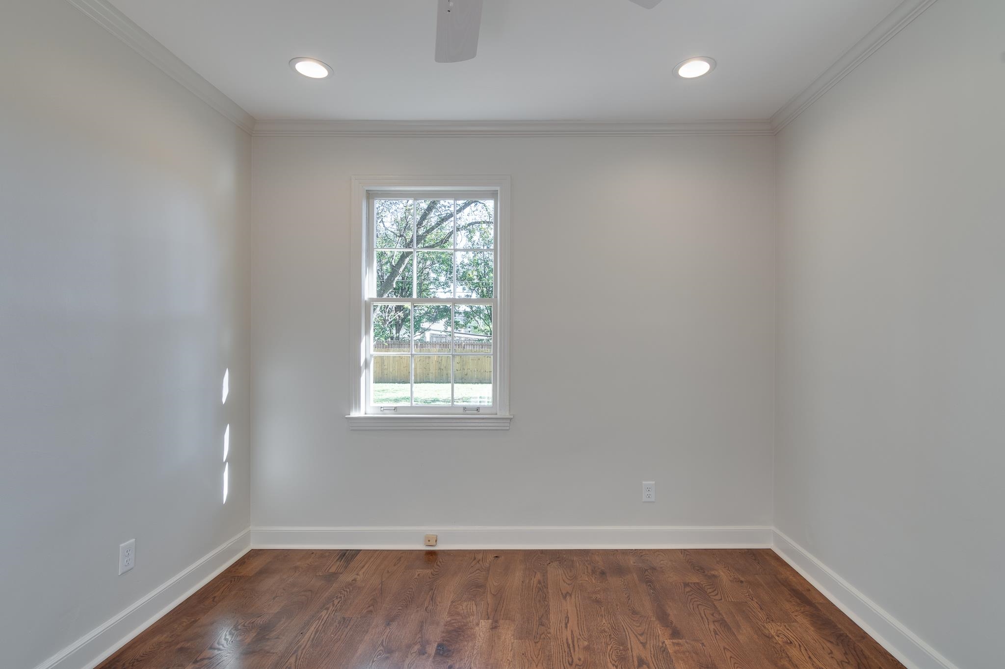 678 MOSS RD