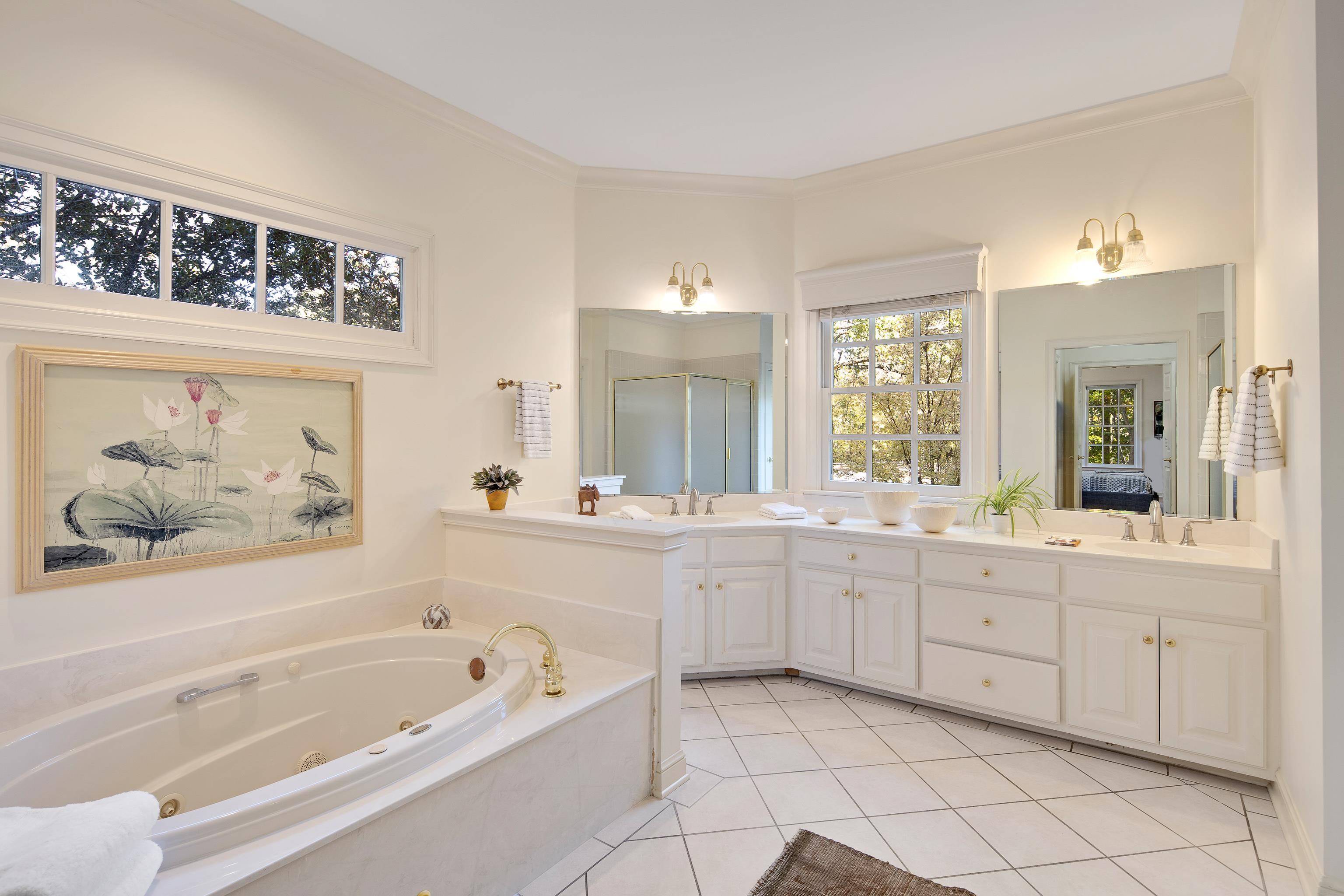 1765 CHAPEL CREEK CV