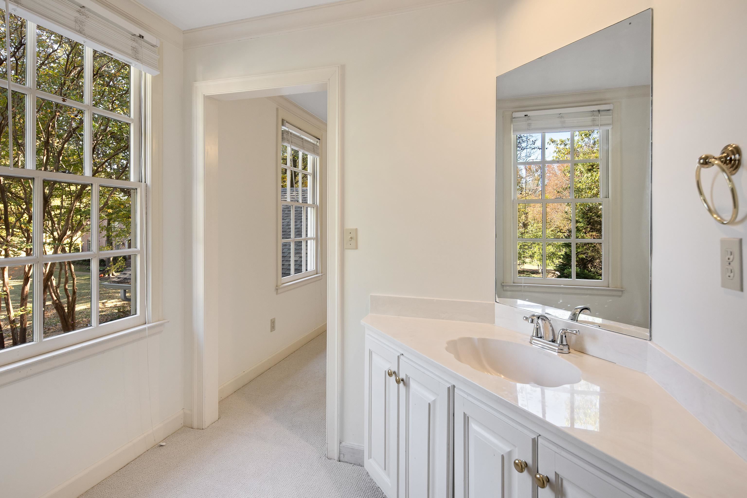 1765 CHAPEL CREEK CV