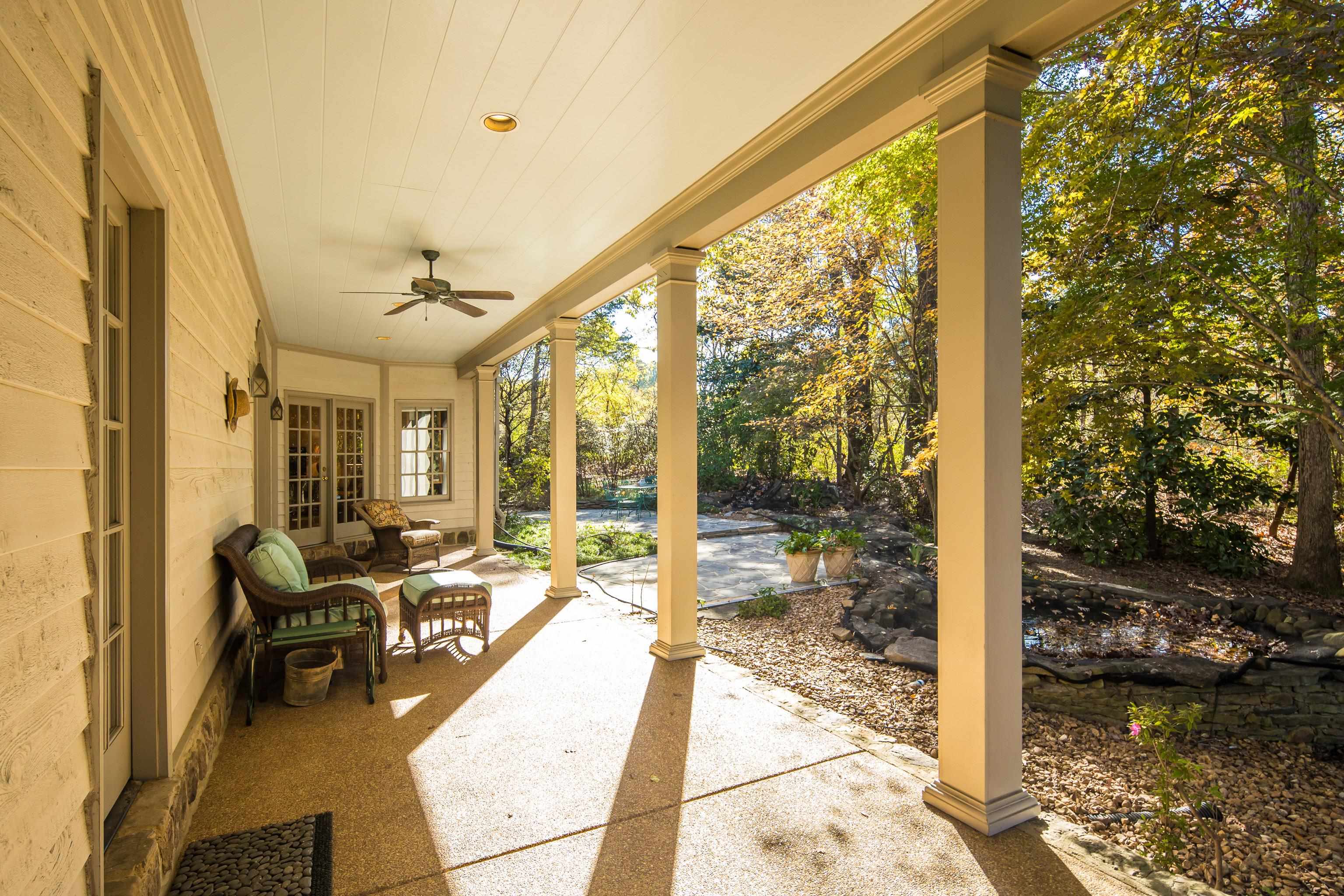 1765 CHAPEL CREEK CV