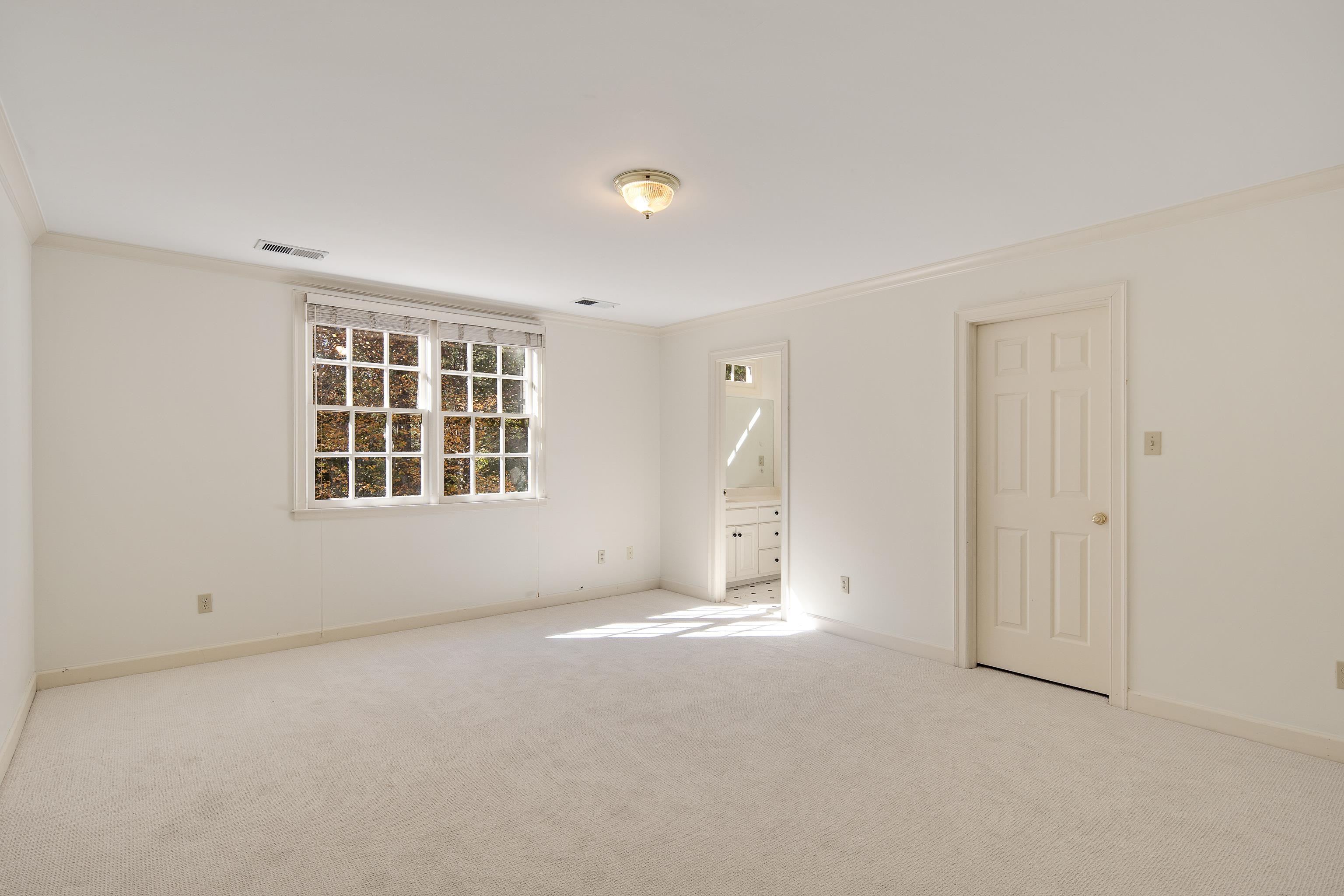 1765 CHAPEL CREEK CV