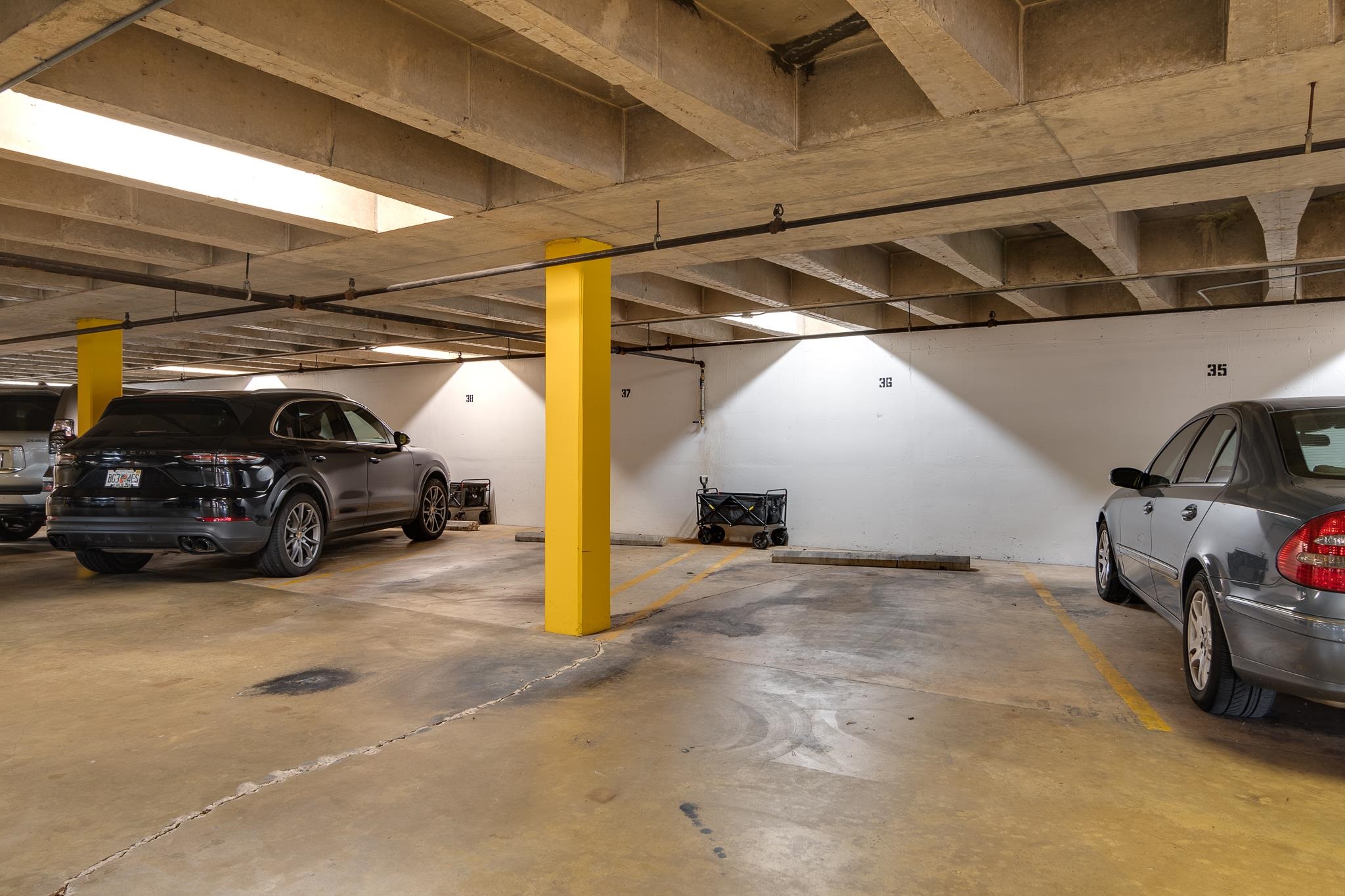 3170 SOUTHERN AVE Unit: 1E