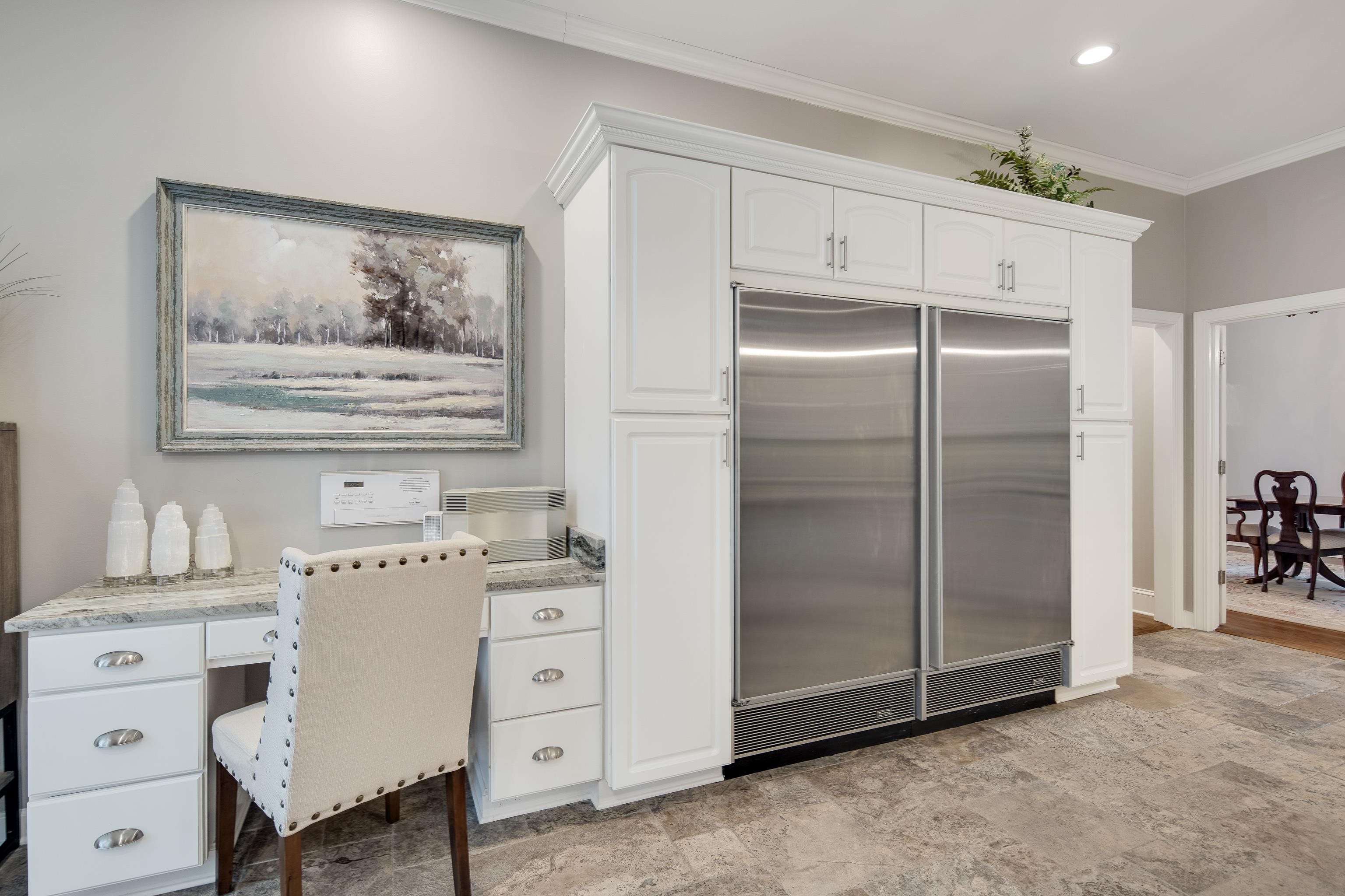 9279 INGLESIDE FARM RD S