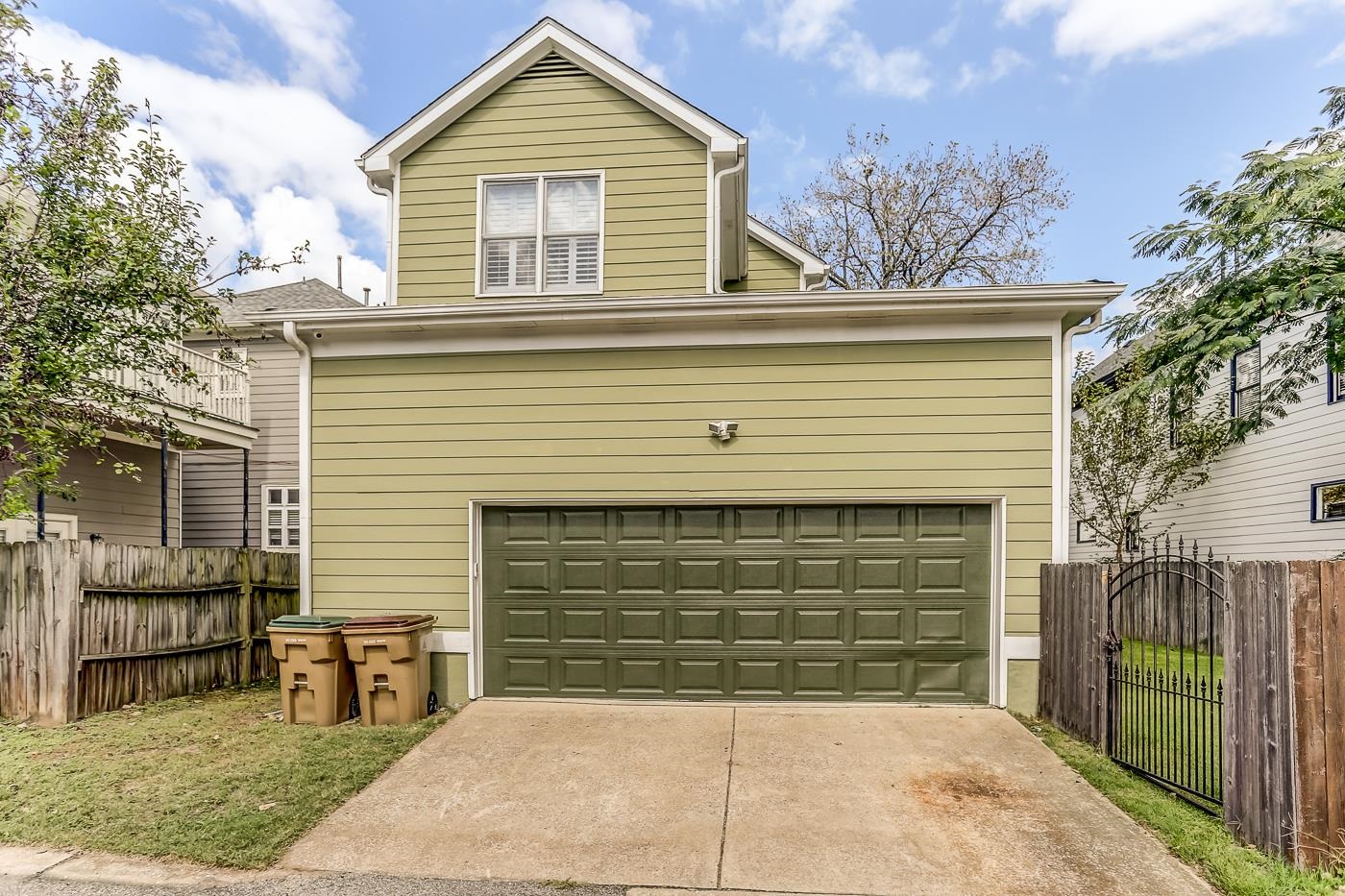 143 HARBOR POINT LN