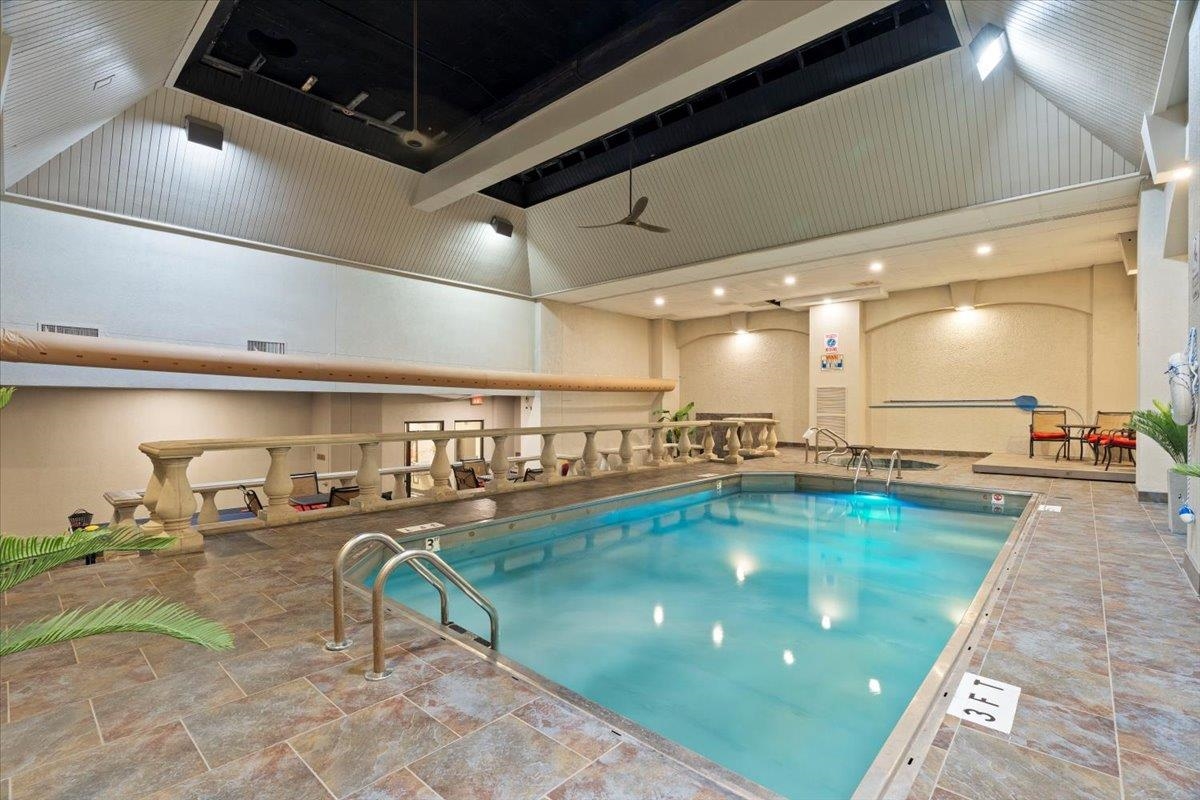 109 N MAIN ST Unit: 705