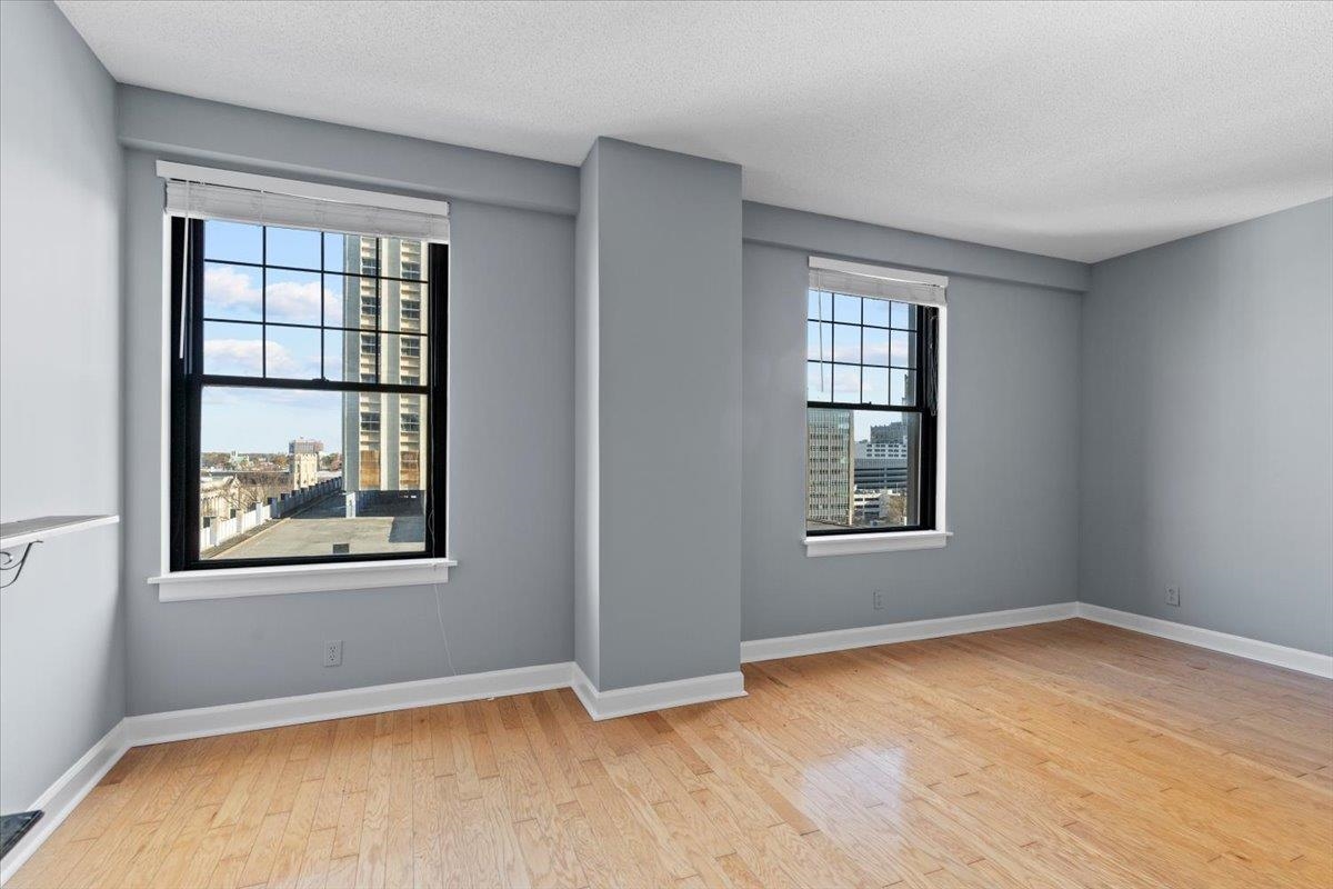 109 N MAIN ST Unit: 705