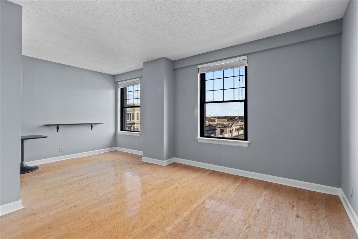 109 N MAIN ST Unit: 705