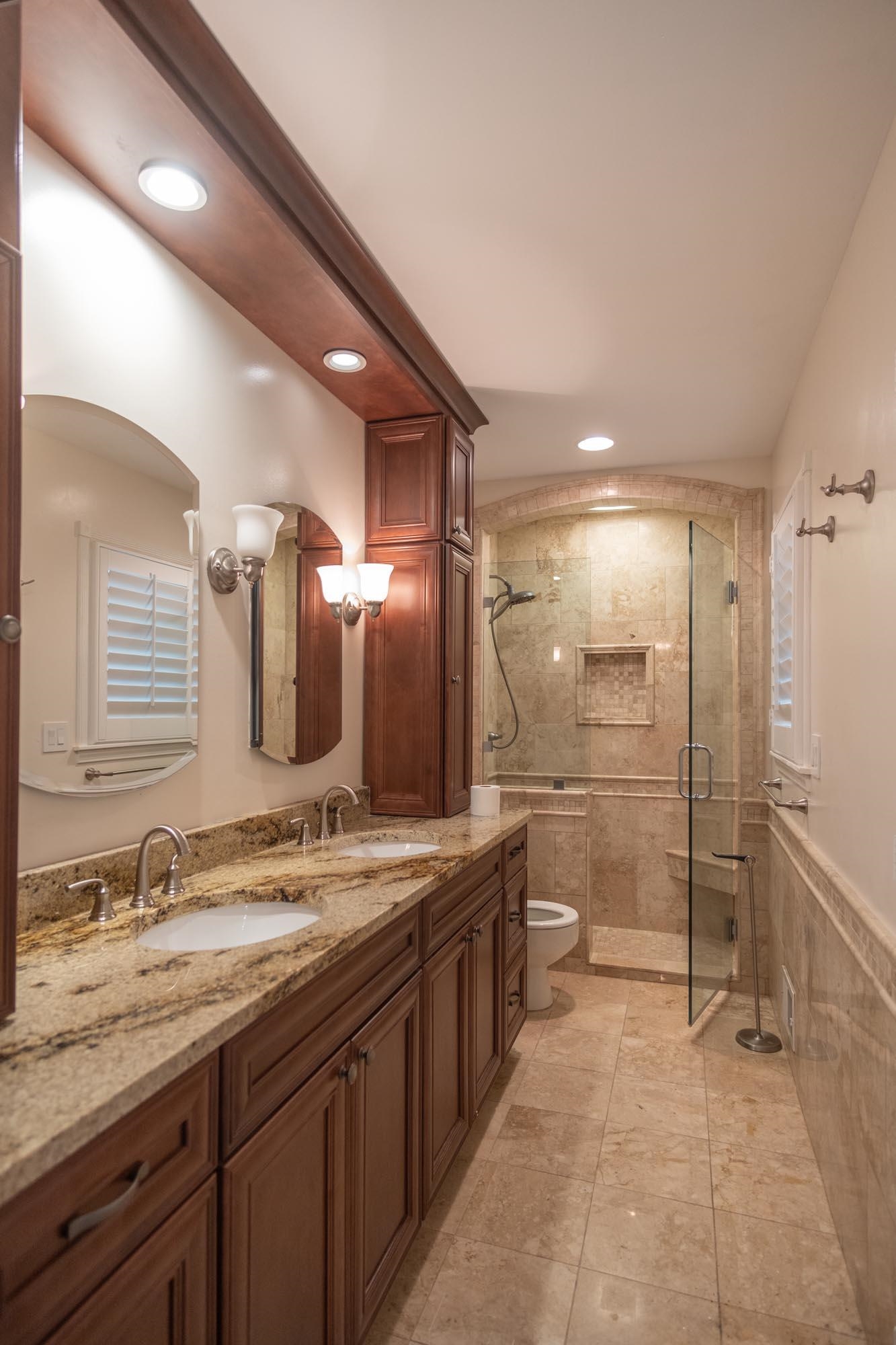 6737 HICKORY CREST CV