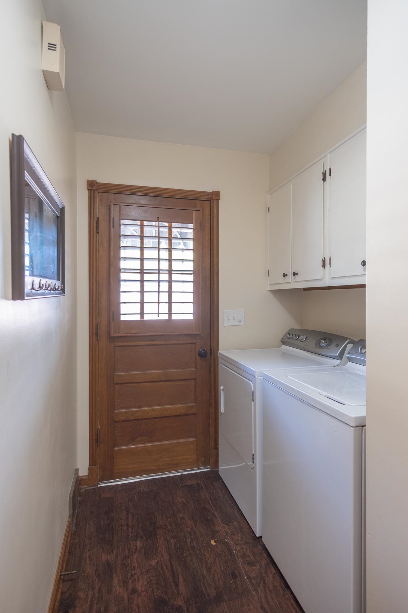 6737 HICKORY CREST CV