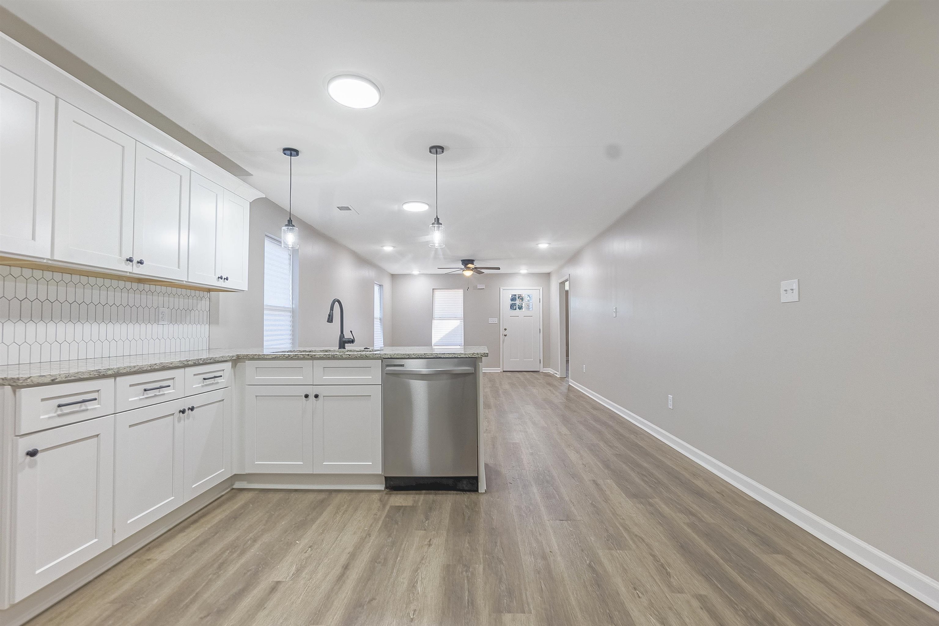 3128 DOUGLASS AVE